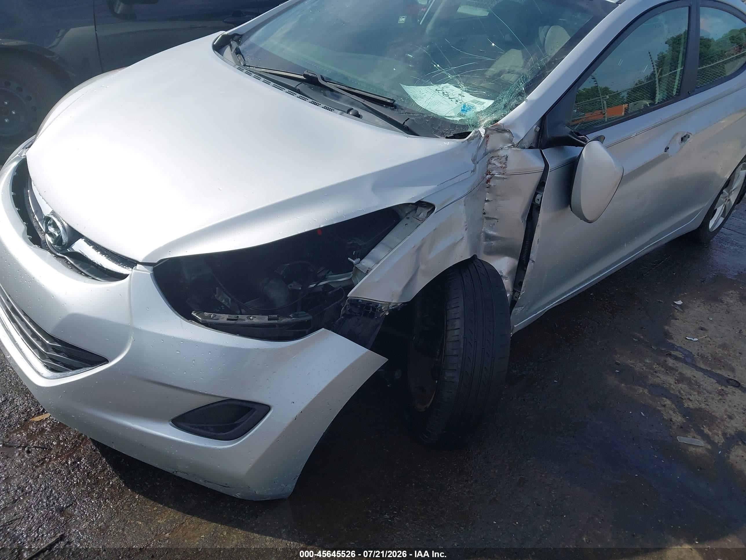 2013 Hyundai Elantra Gls Silver vin: KMHDH4AE4DU937326