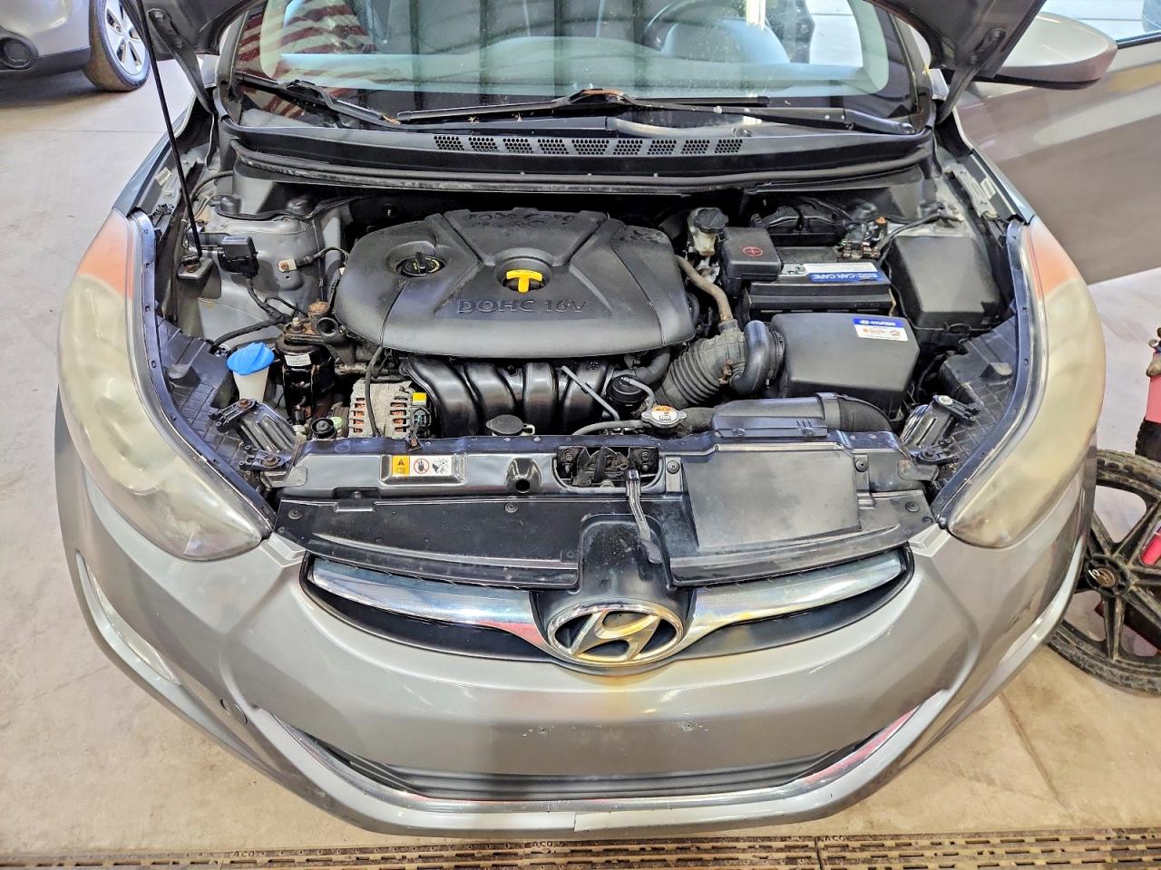 2013 Hyundai Elantra Gls Silver vin: KMHDH4AE4DU979222