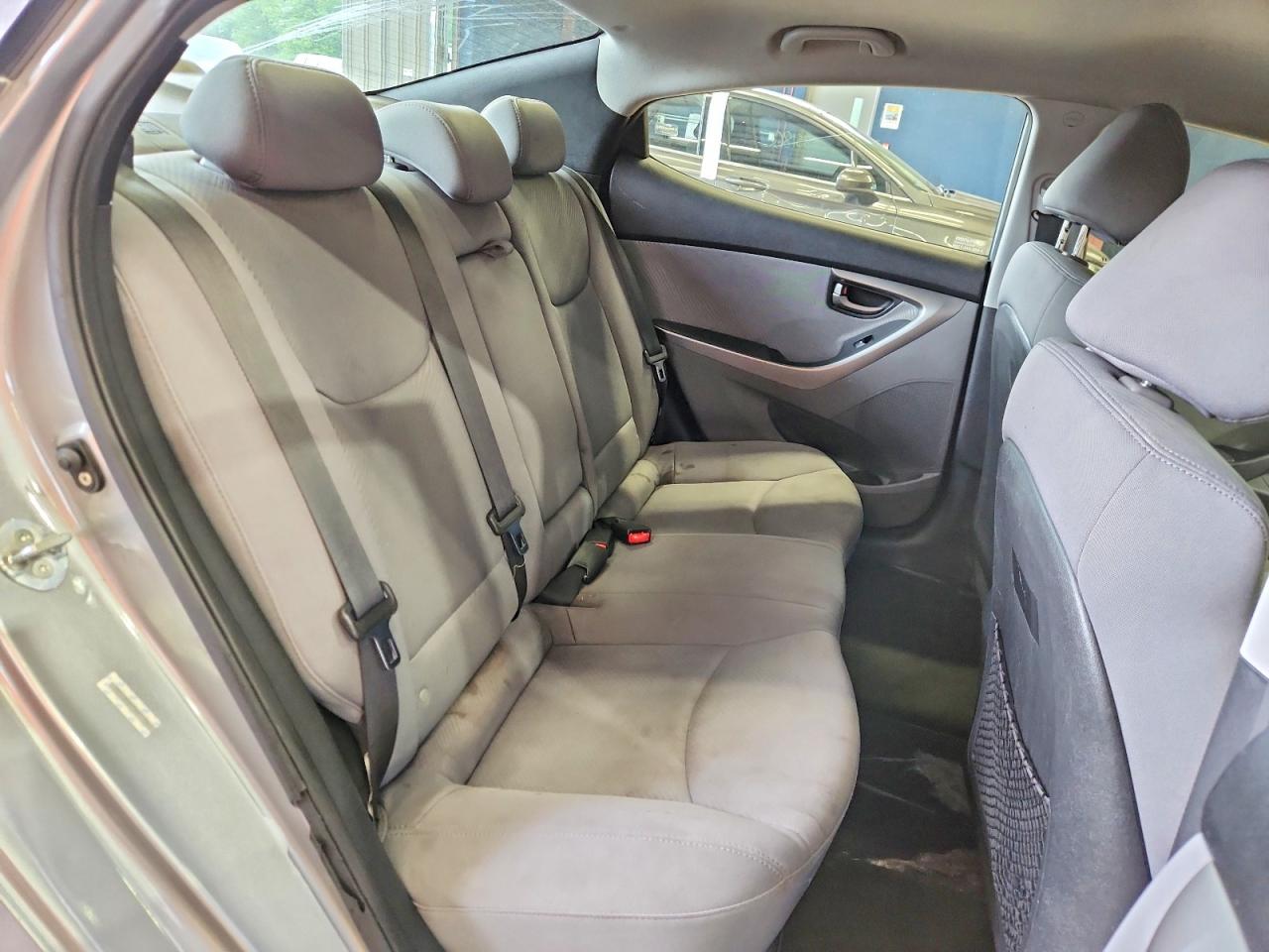 2013 Hyundai Elantra Gls Silver vin: KMHDH4AE4DU979222