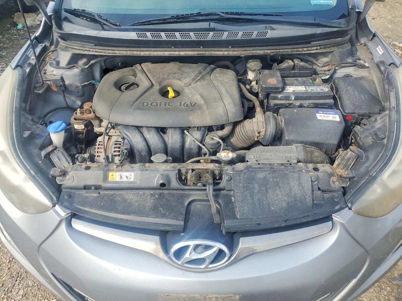 2014 Hyundai Elantra Limited Silver vin: KMHDH4AE4EU044008
