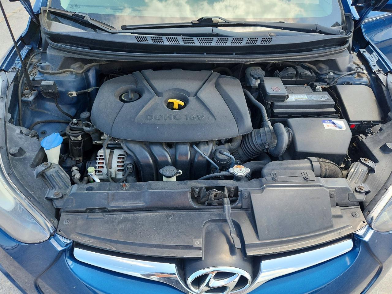 2014 Hyundai Elantra Se Синий vin: KMHDH4AE4EU064758
