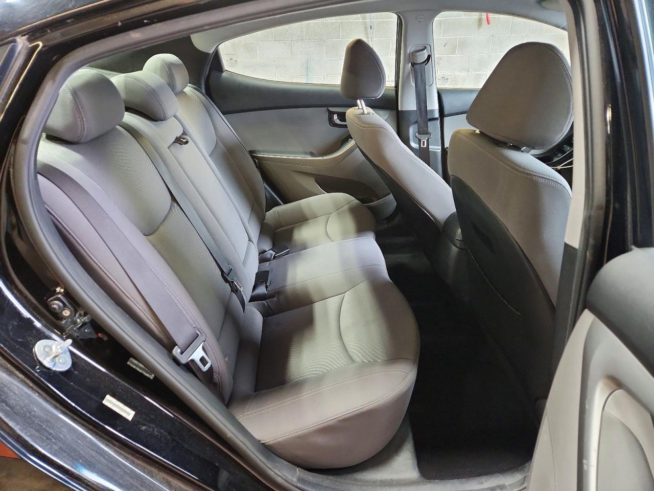 2014 Hyundai Elantra Se Black vin: KMHDH4AE4EU085934