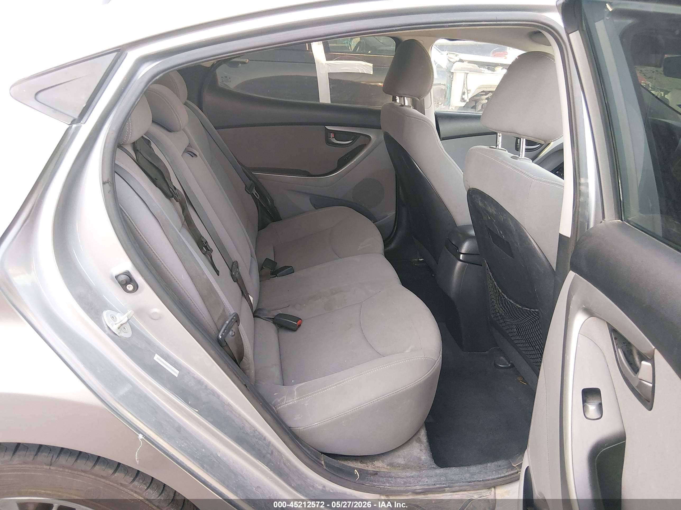 2014 Hyundai Elantra Se Gray vin: KMHDH4AE4EU092009