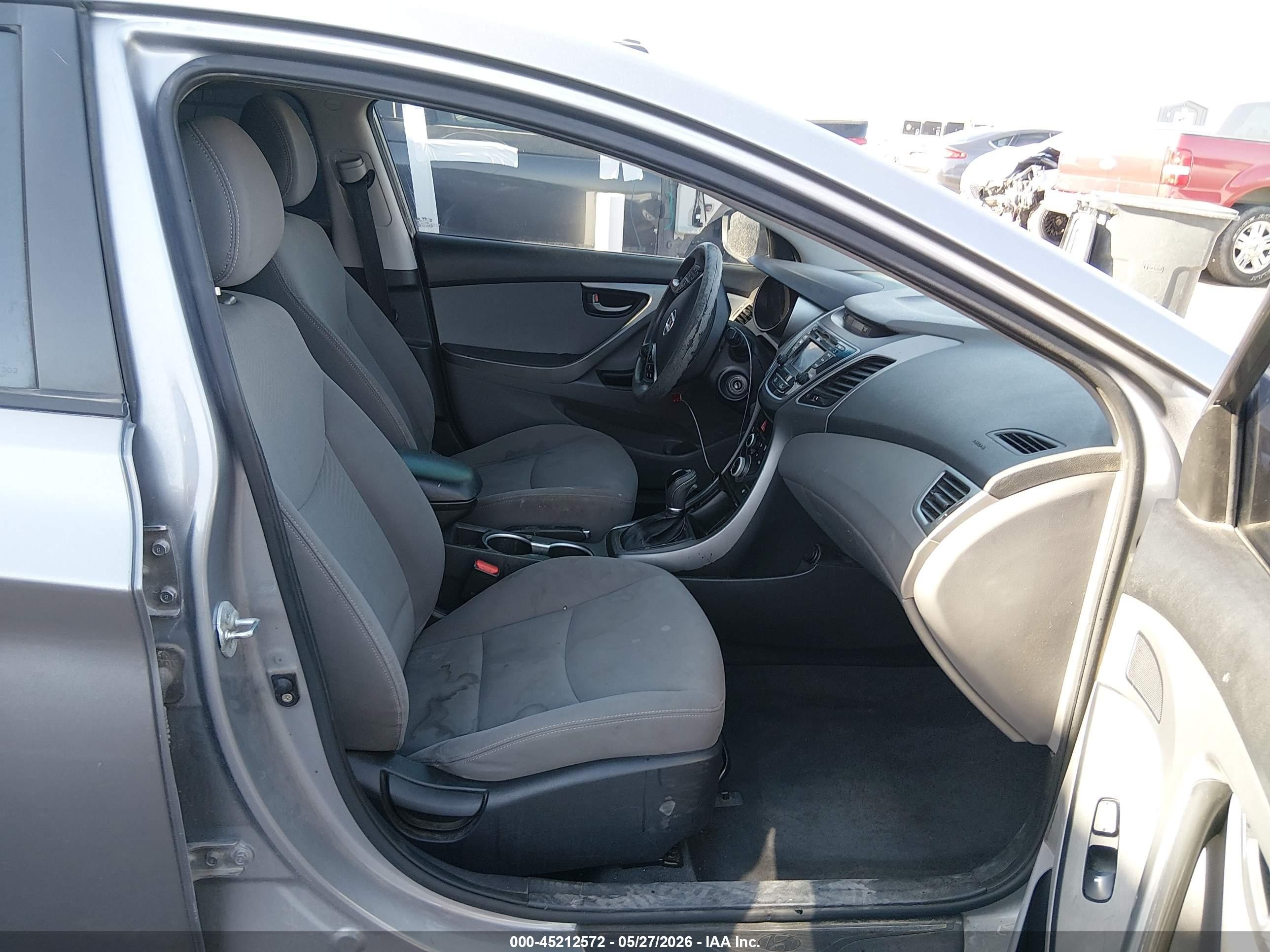 2014 Hyundai Elantra Se Gray vin: KMHDH4AE4EU092009