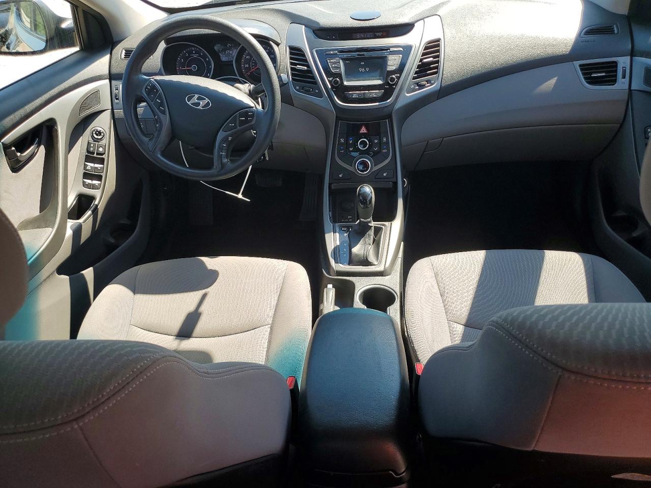 2014 Hyundai Elantra Se Silver vin: KMHDH4AE4EU103039