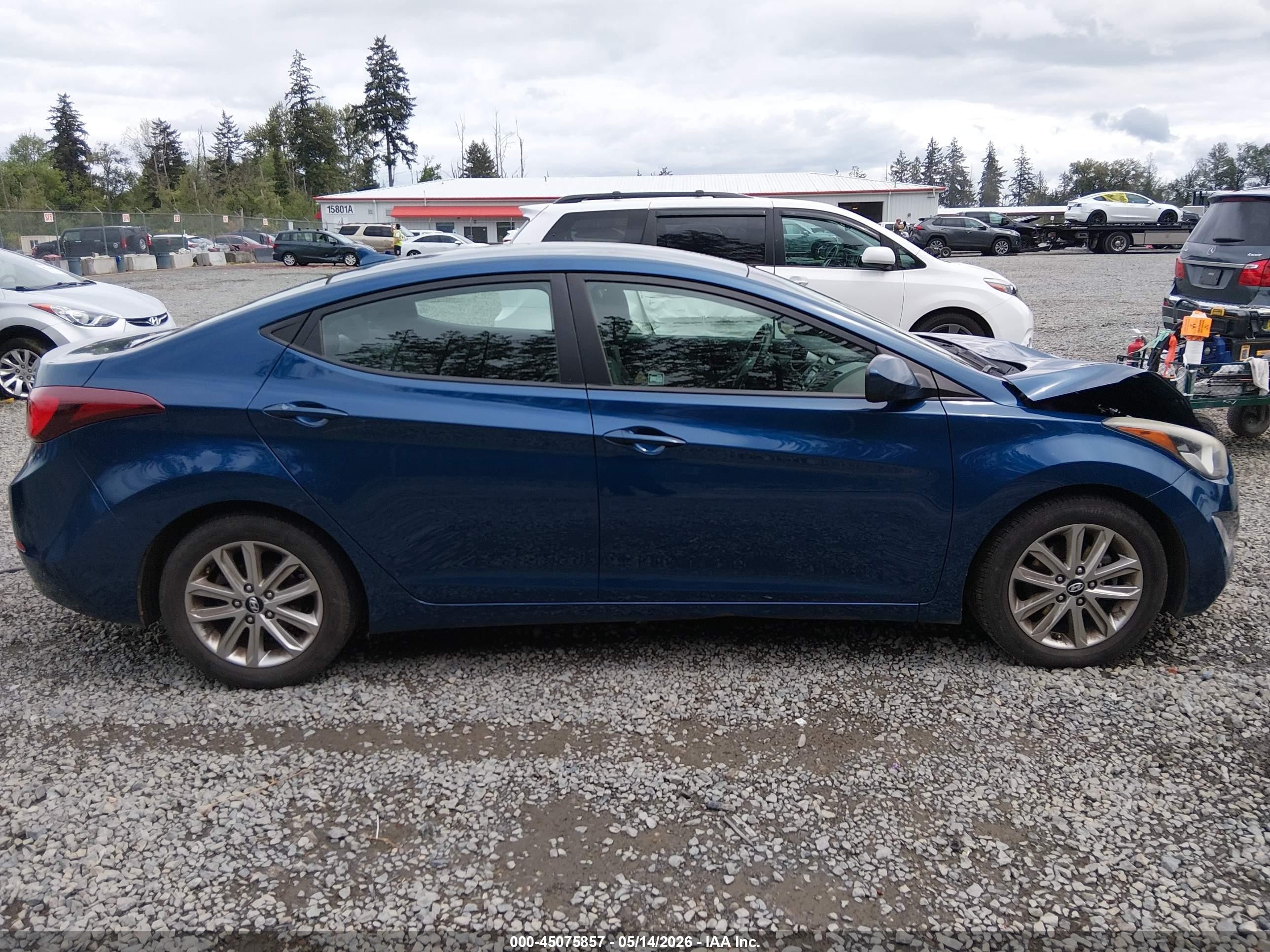 2014 Hyundai Elantra Se Blue vin: KMHDH4AE4EU144139