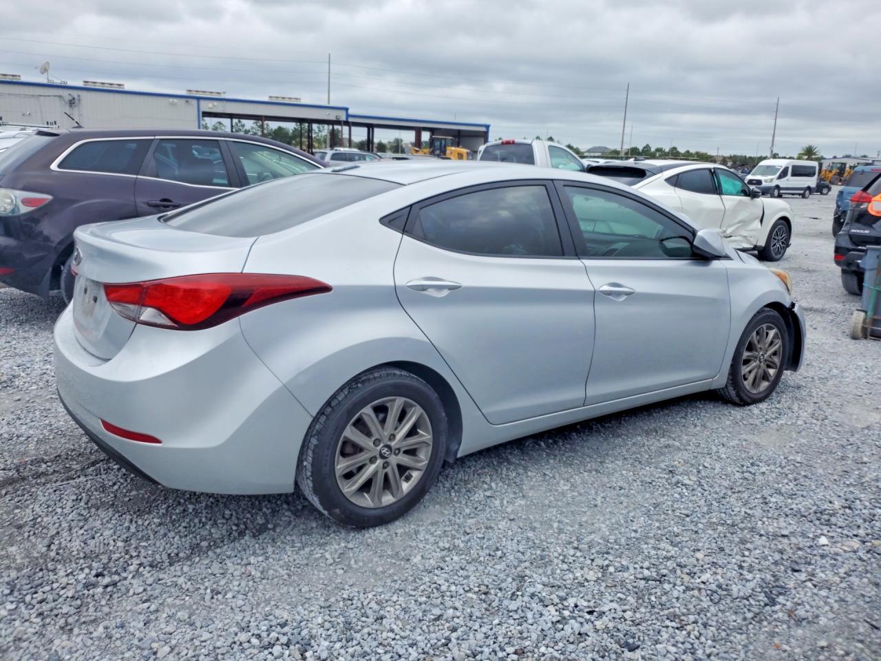 2014 Hyundai Elantra Se Silver vin: KMHDH4AE4EU147963
