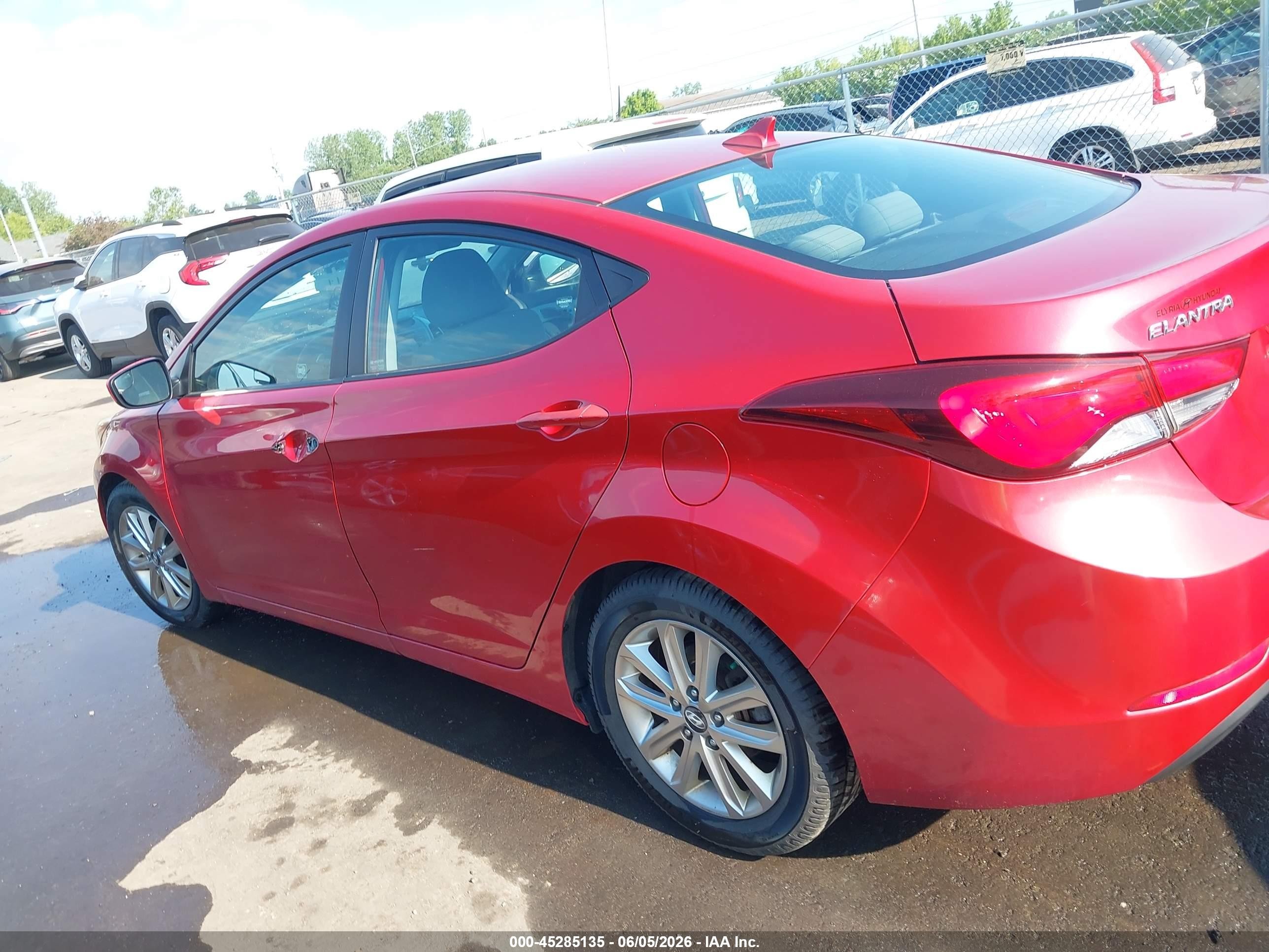 2014 Hyundai Elantra Se Red vin: KMHDH4AE4EU153990