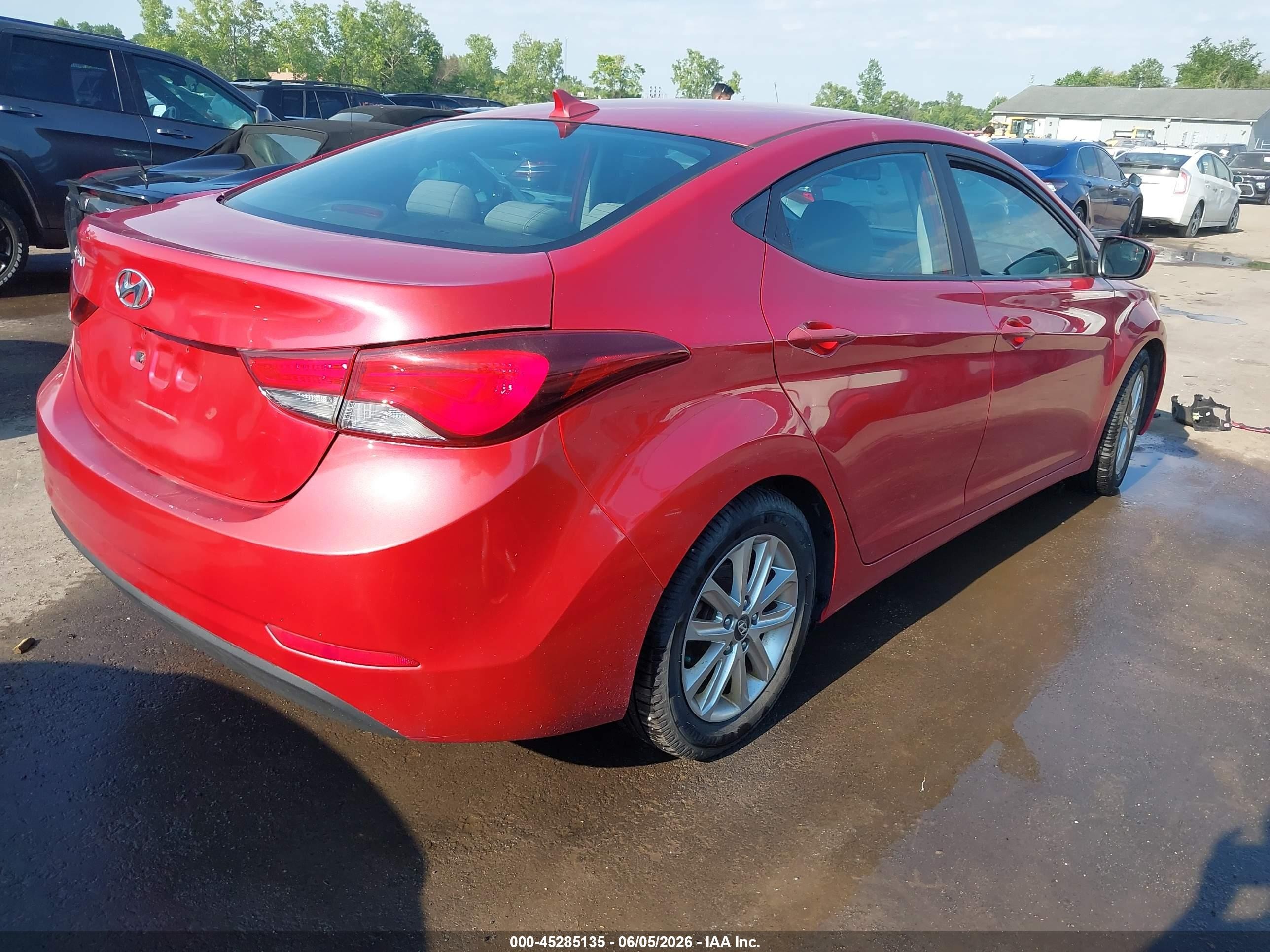 2014 Hyundai Elantra Se Red vin: KMHDH4AE4EU153990