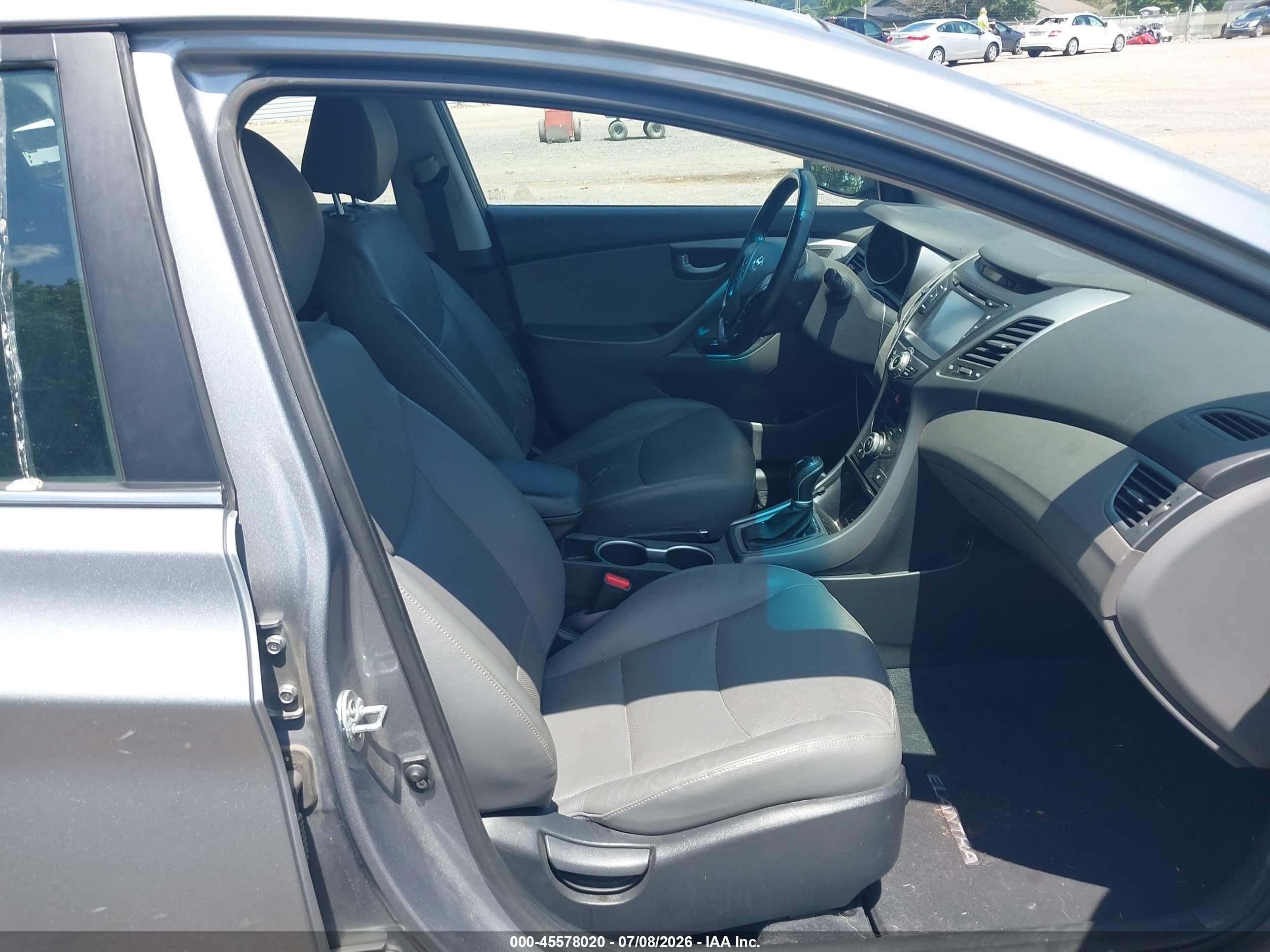 2014 Hyundai Elantra Limited Серебряный vin: KMHDH4AE4EU162625