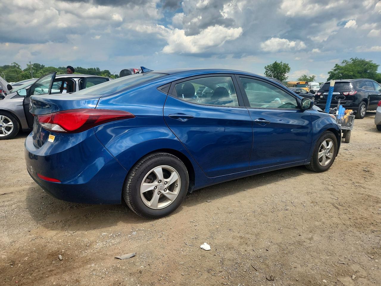 2014 Hyundai Elantra Se Синий vin: KMHDH4AE4EU165749