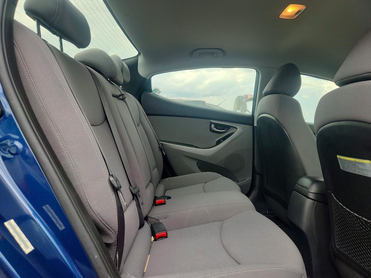 2014 Hyundai Elantra Se Синий vin: KMHDH4AE4EU165749