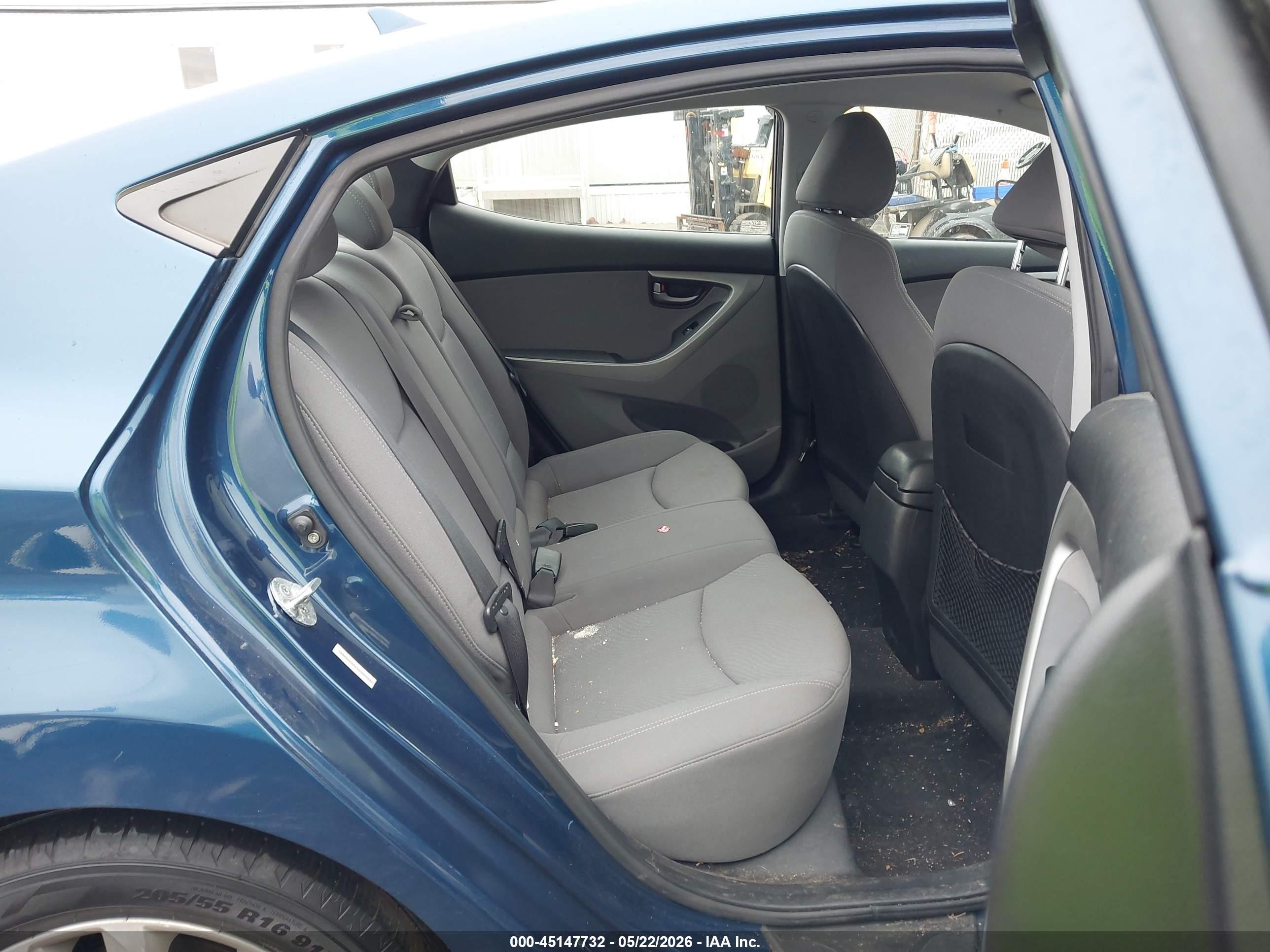 2014 Hyundai Elantra Se Blue vin: KMHDH4AE4EU182583