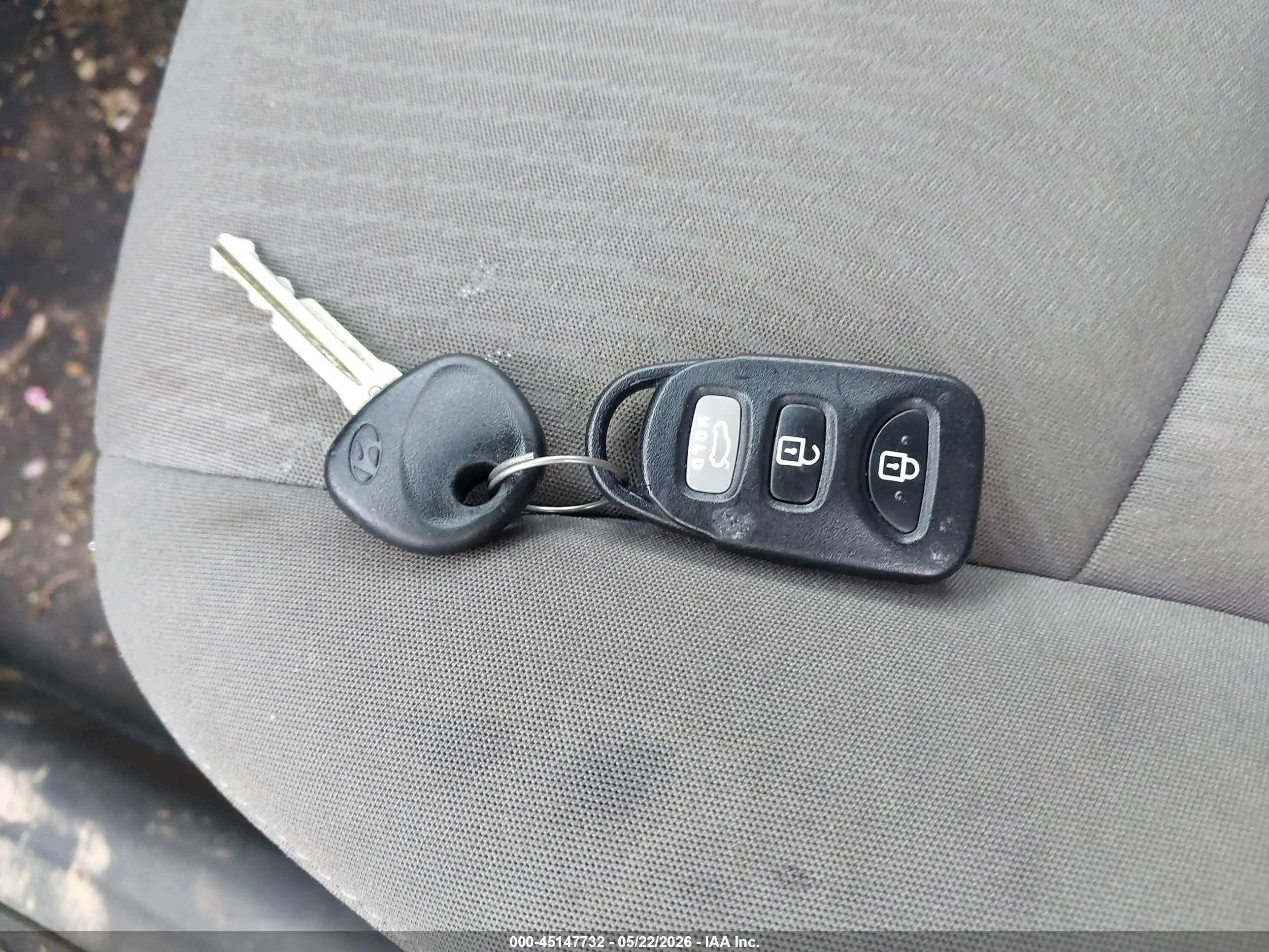 2014 Hyundai Elantra Se Blue vin: KMHDH4AE4EU182583