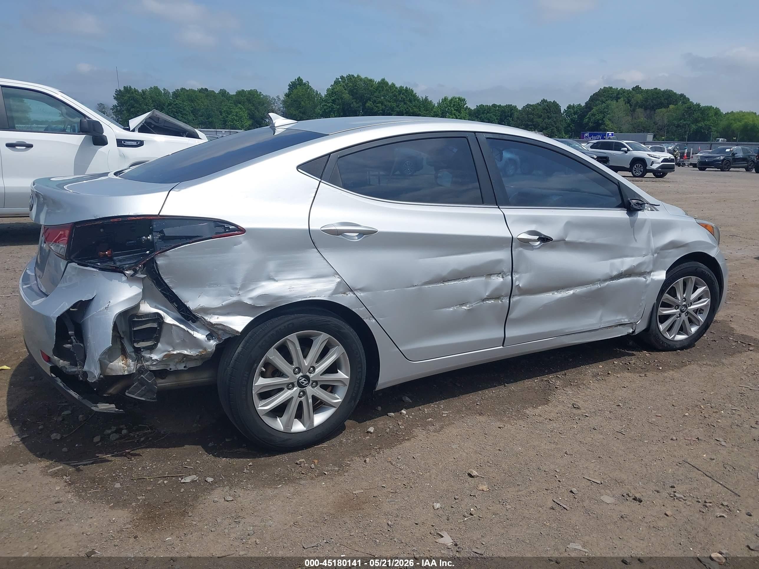 2015 Hyundai Elantra Se Silver vin: KMHDH4AE4FU233159