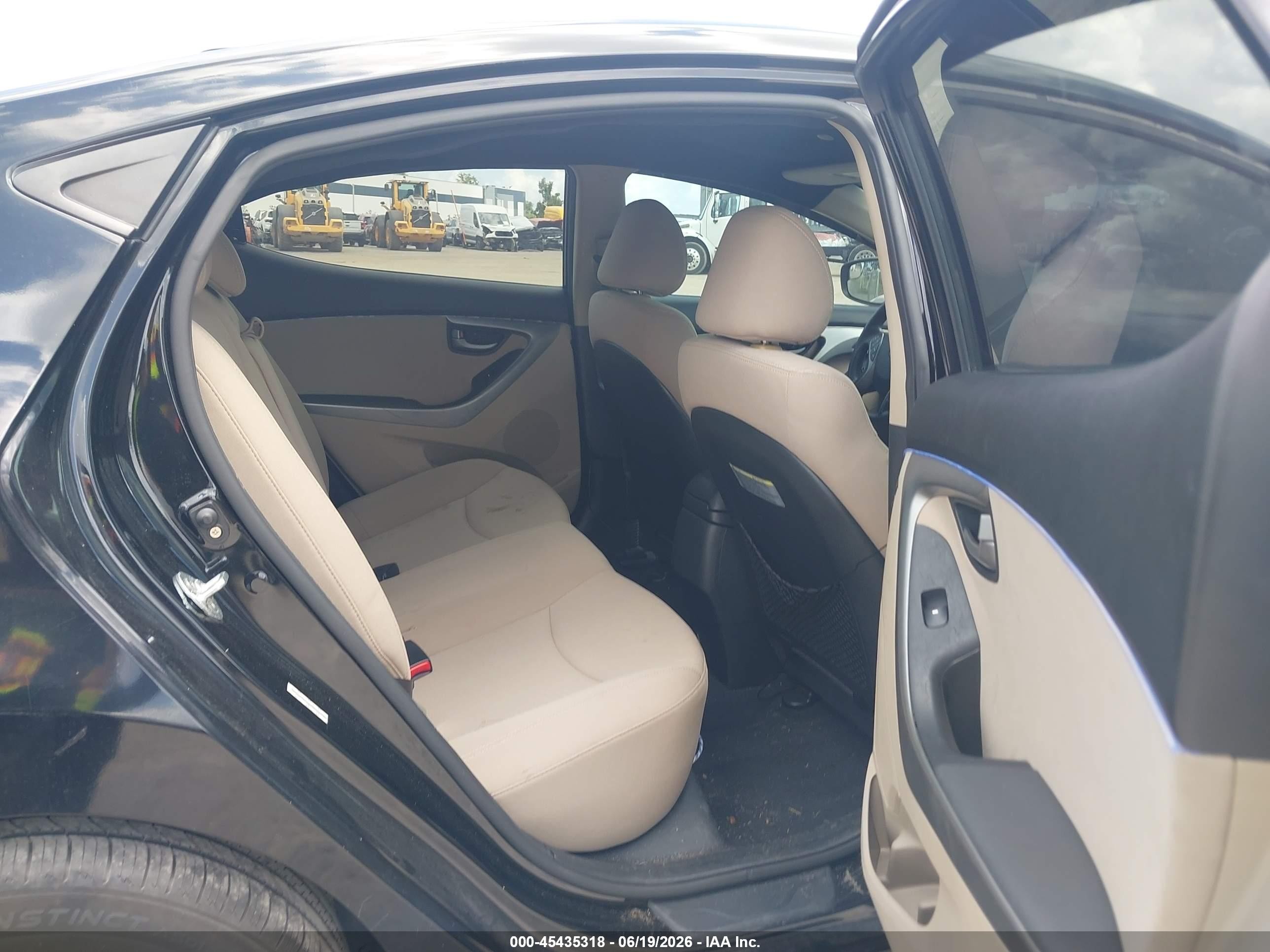 2015 Hyundai Elantra Se Black vin: KMHDH4AE4FU261429