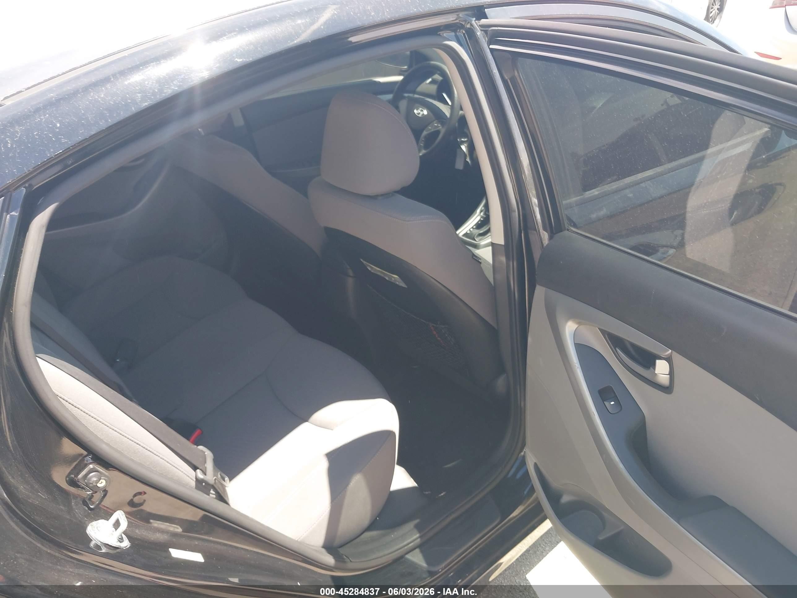 2015 Hyundai Elantra Se Black vin: KMHDH4AE4FU263326