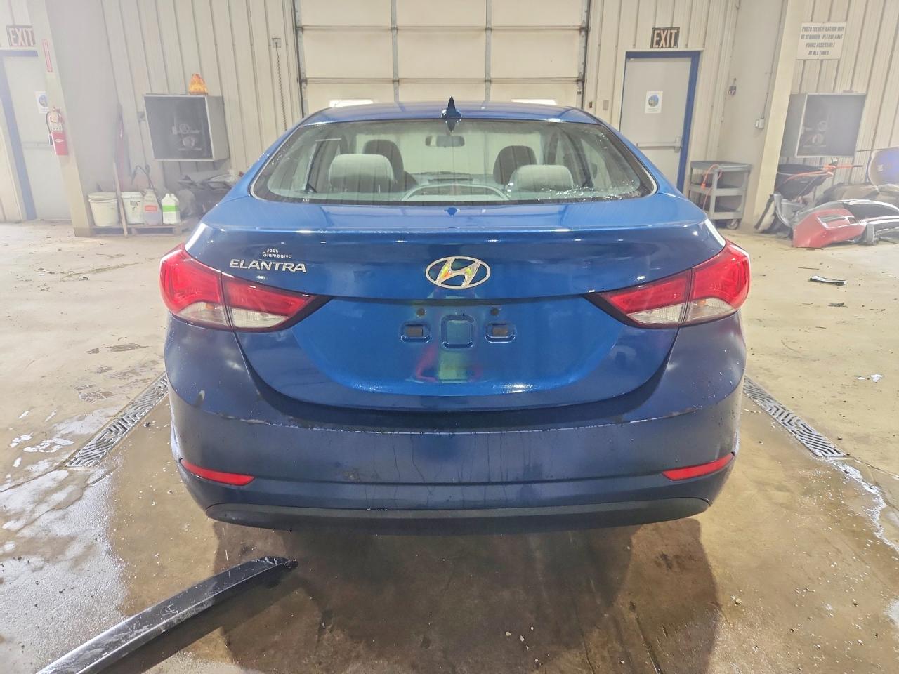2015 Hyundai Elantra Se Blue vin: KMHDH4AE4FU279686