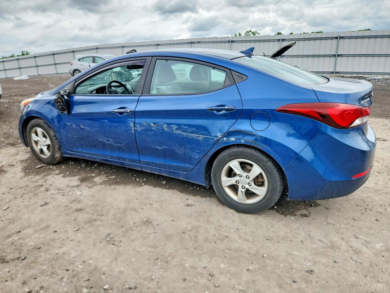2015 Hyundai Elantra Se Blue vin: KMHDH4AE4FU297802