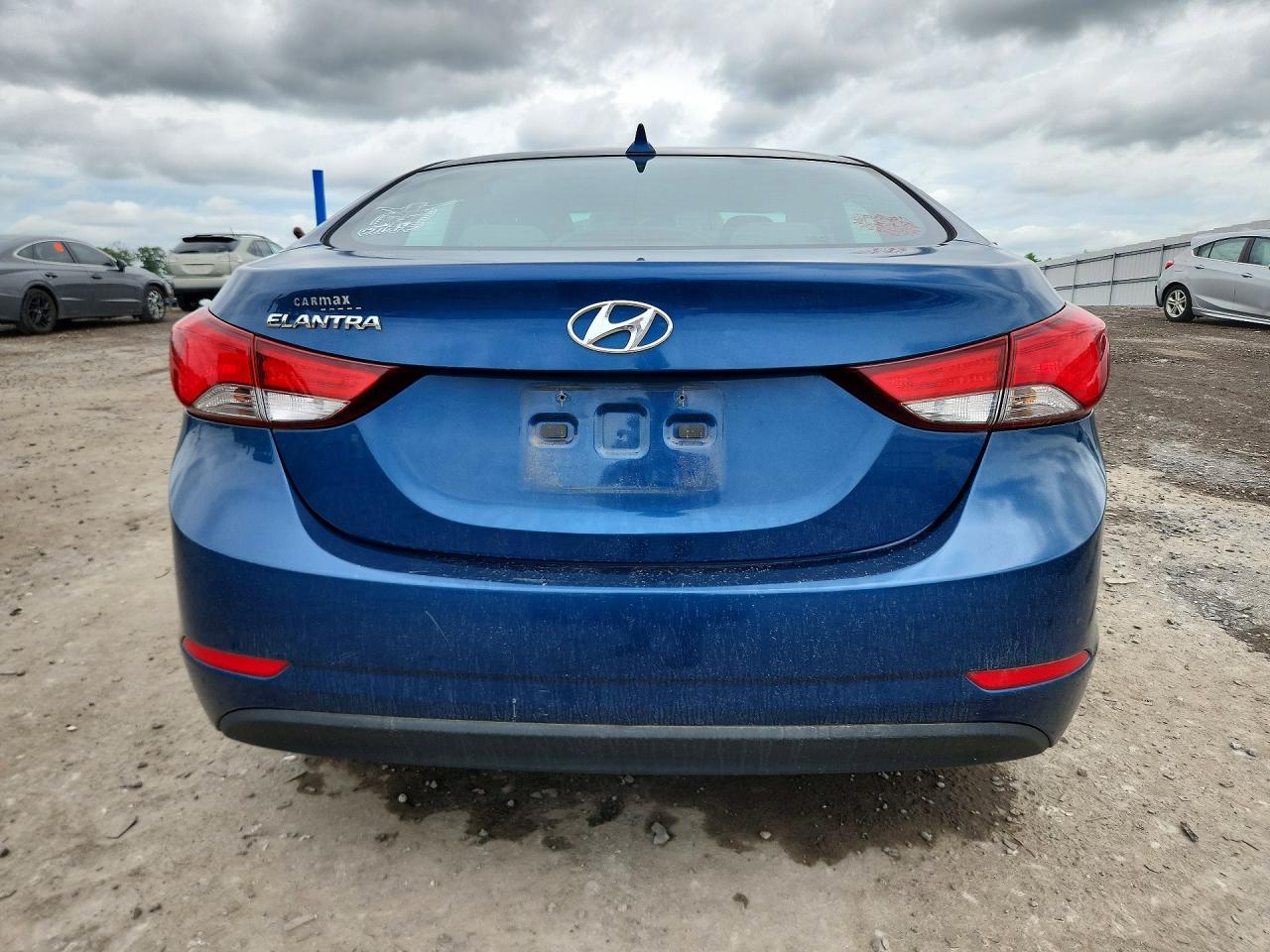 2015 Hyundai Elantra Se Blue vin: KMHDH4AE4FU297802