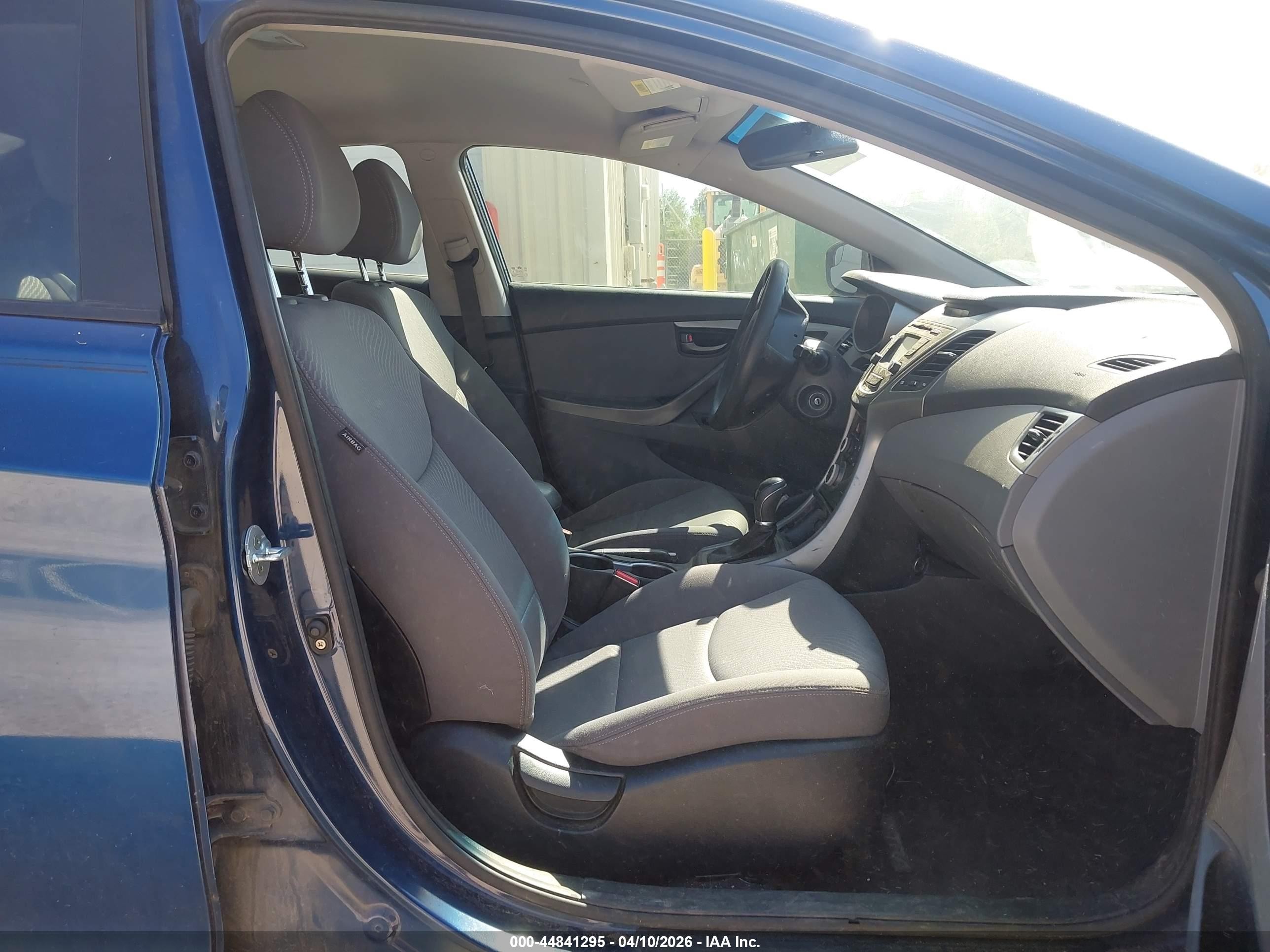 2015 Hyundai Elantra Se Синий vin: KMHDH4AE4FU325789