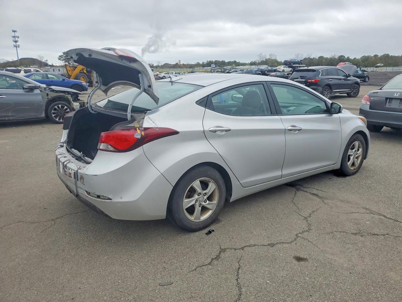 2015 Hyundai Elantra Se Silver vin: KMHDH4AE4FU352832