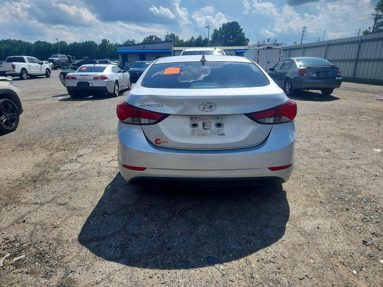 2015 Hyundai Elantra Se Silver vin: KMHDH4AE4FU388102