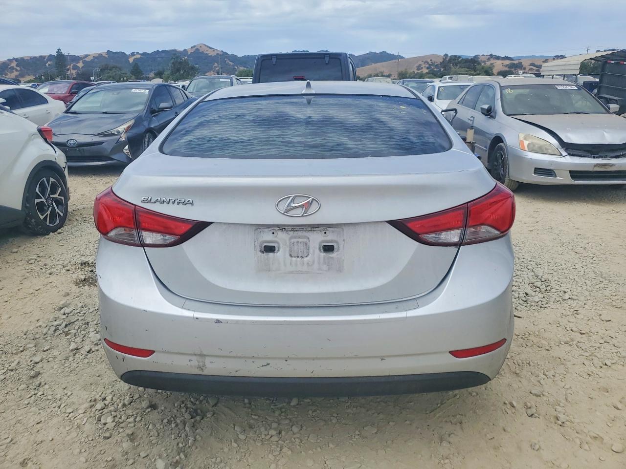 2015 Hyundai Elantra Se Gray vin: KMHDH4AE4FU438058
