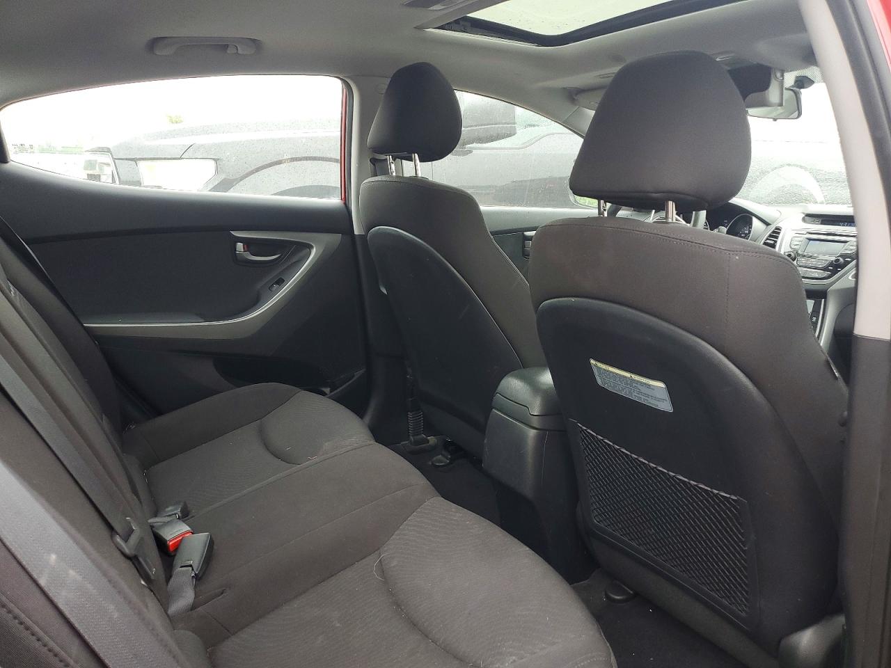 2015 Hyundai Elantra Se Red vin: KMHDH4AE4FU455085