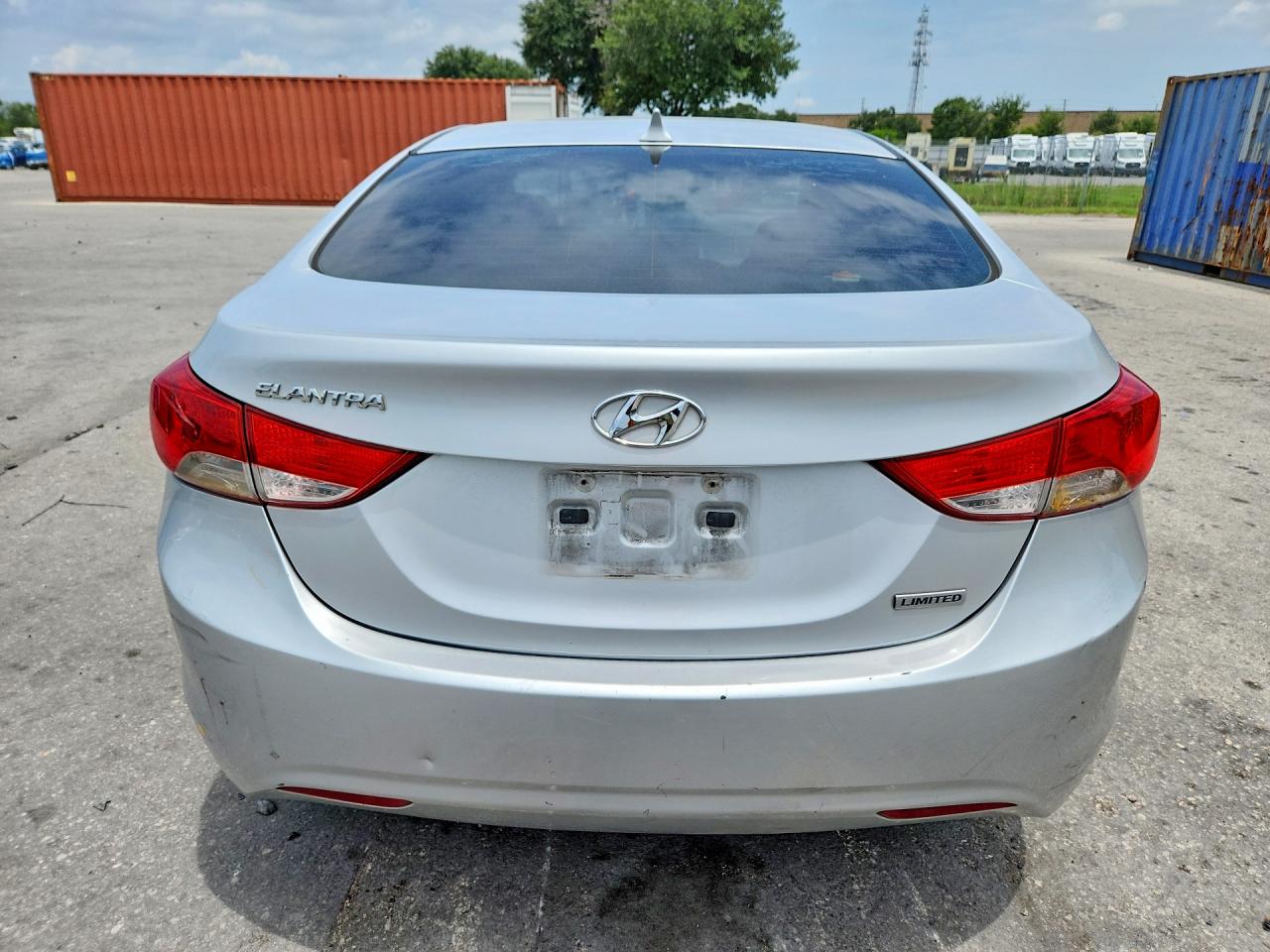 2012 Hyundai Elantra Limited Silver vin: KMHDH4AE5CU260267