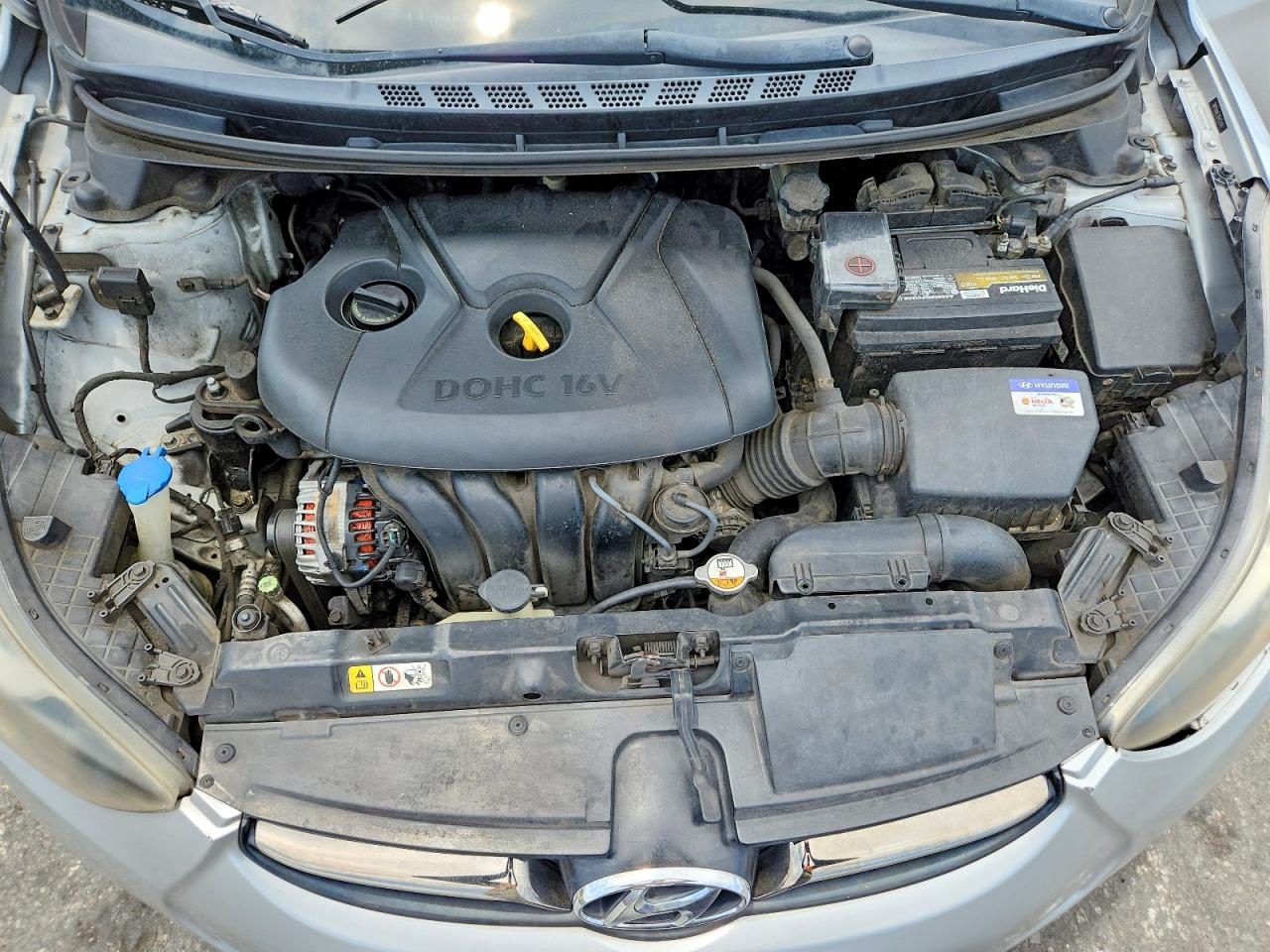 2012 Hyundai Elantra Limited Silver vin: KMHDH4AE5CU260267