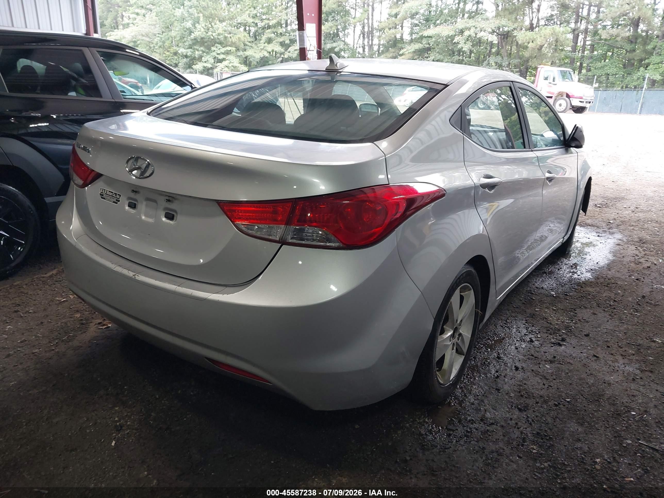 2012 Hyundai Elantra Gls (ulsan Plant) Silver vin: KMHDH4AE5CU305577