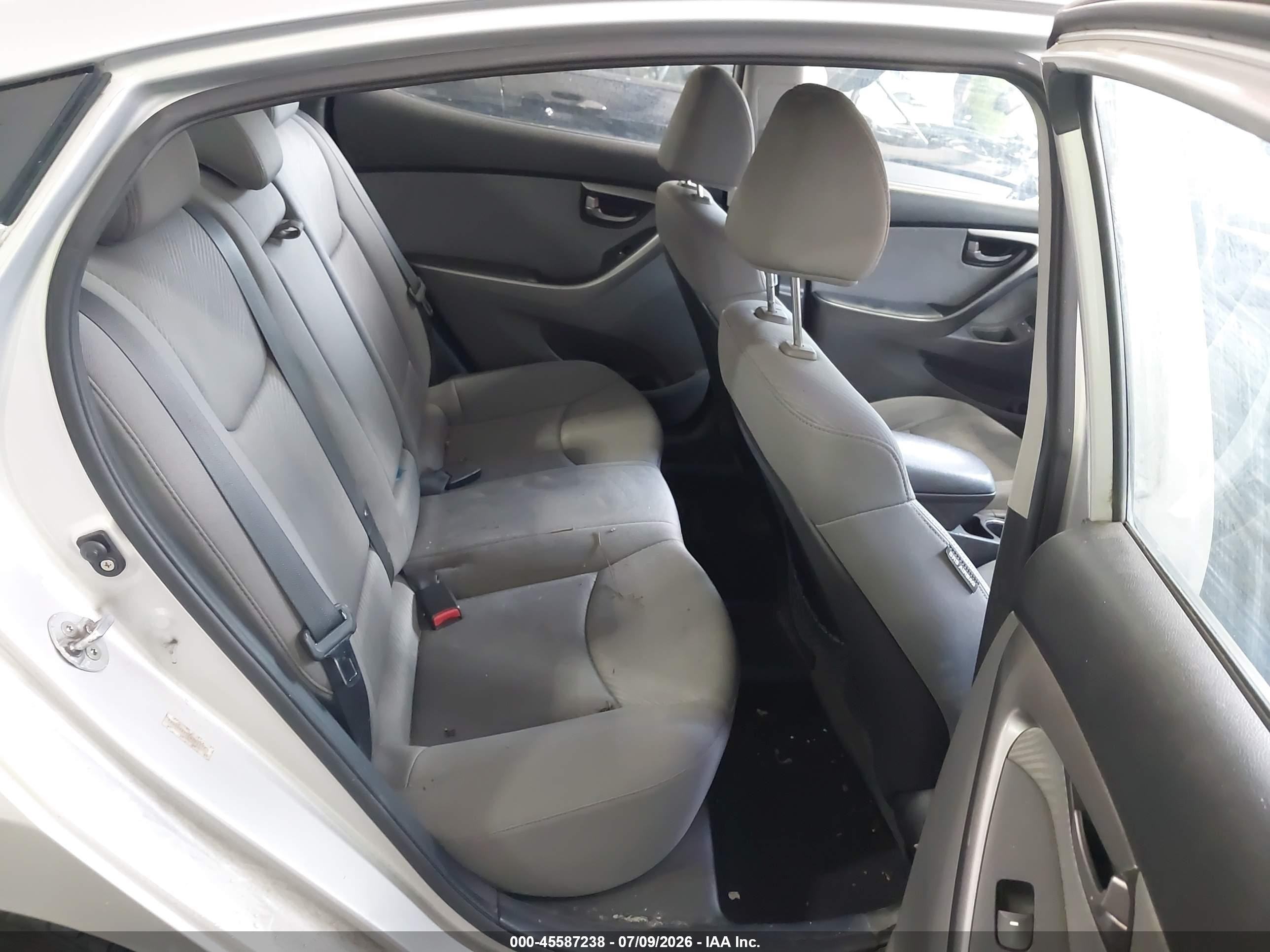2012 Hyundai Elantra Gls (ulsan Plant) Silver vin: KMHDH4AE5CU305577