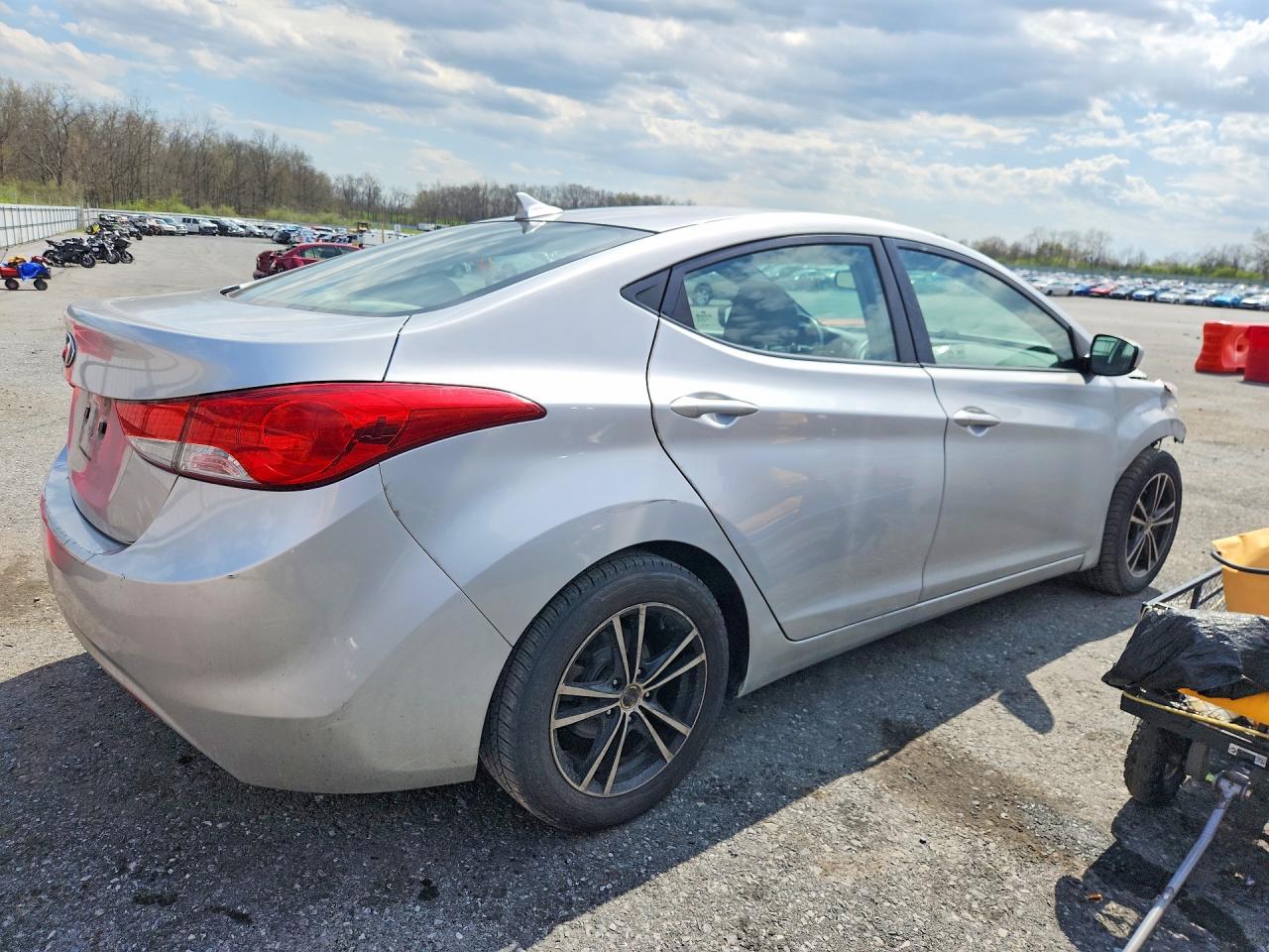 2012 Hyundai Elantra Gls Silver vin: KMHDH4AE5CU313792