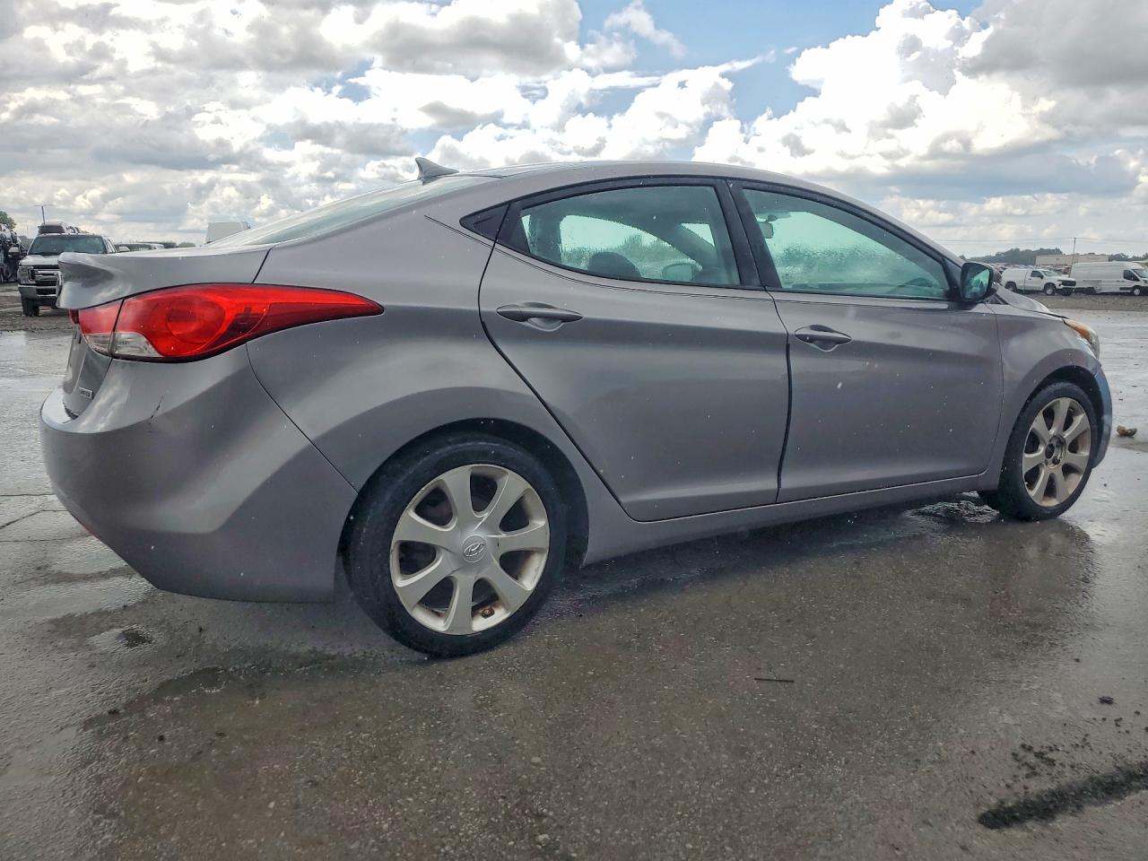2012 Hyundai Elantra Limited Silver vin: KMHDH4AE5CU463630