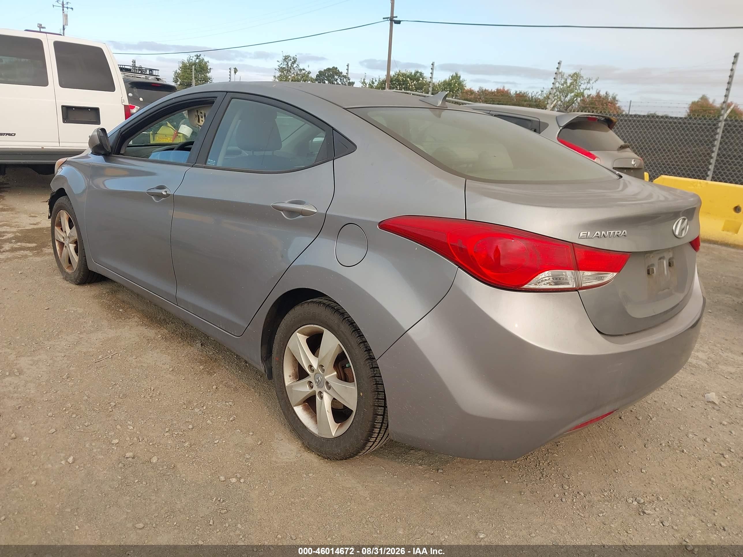2013 Hyundai Elantra Gls Gray vin: KMHDH4AE5DU011730