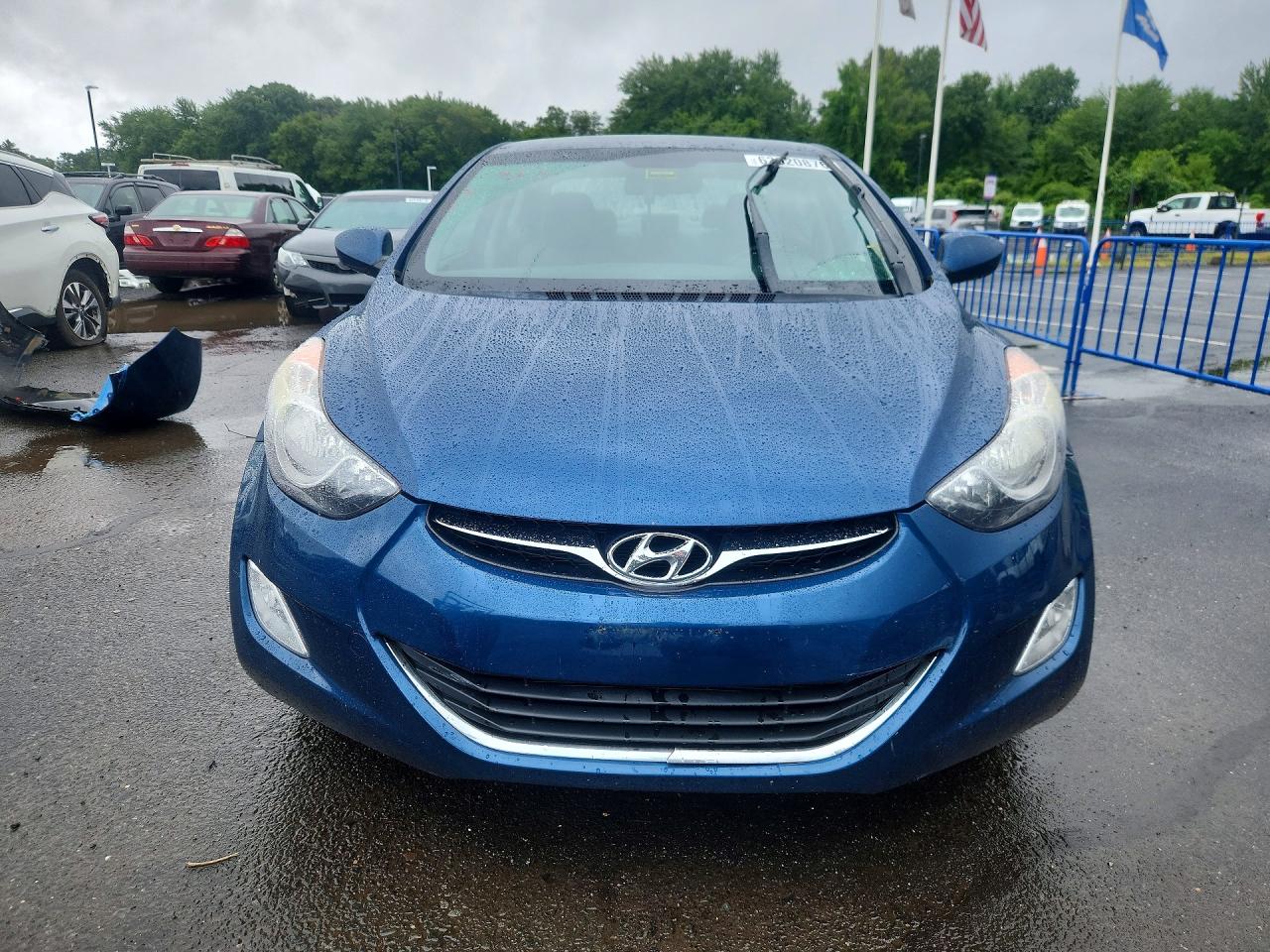 2013 Hyundai Elantra Gls Blue vin: KMHDH4AE5DU013672