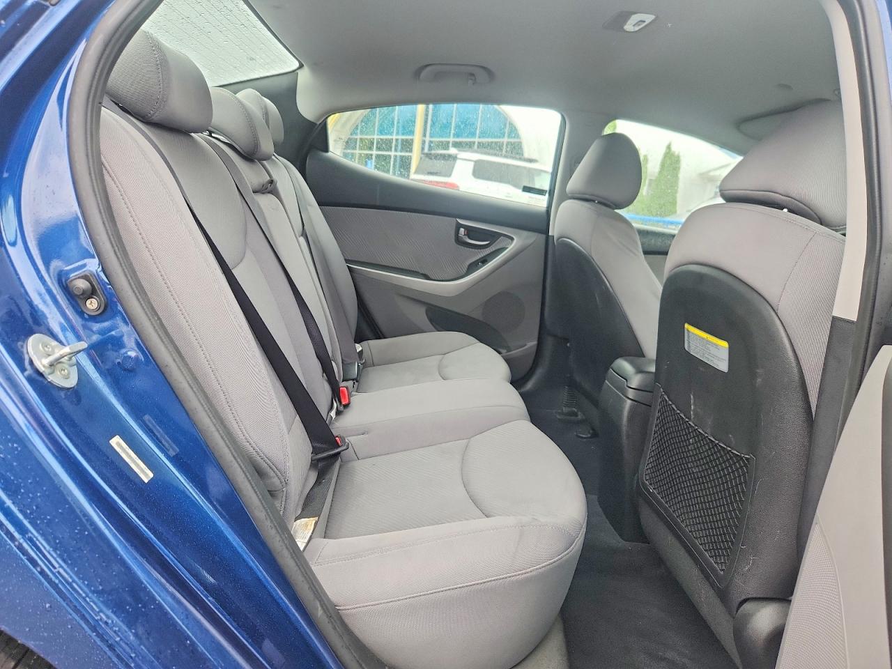 2013 Hyundai Elantra Gls Blue vin: KMHDH4AE5DU013672