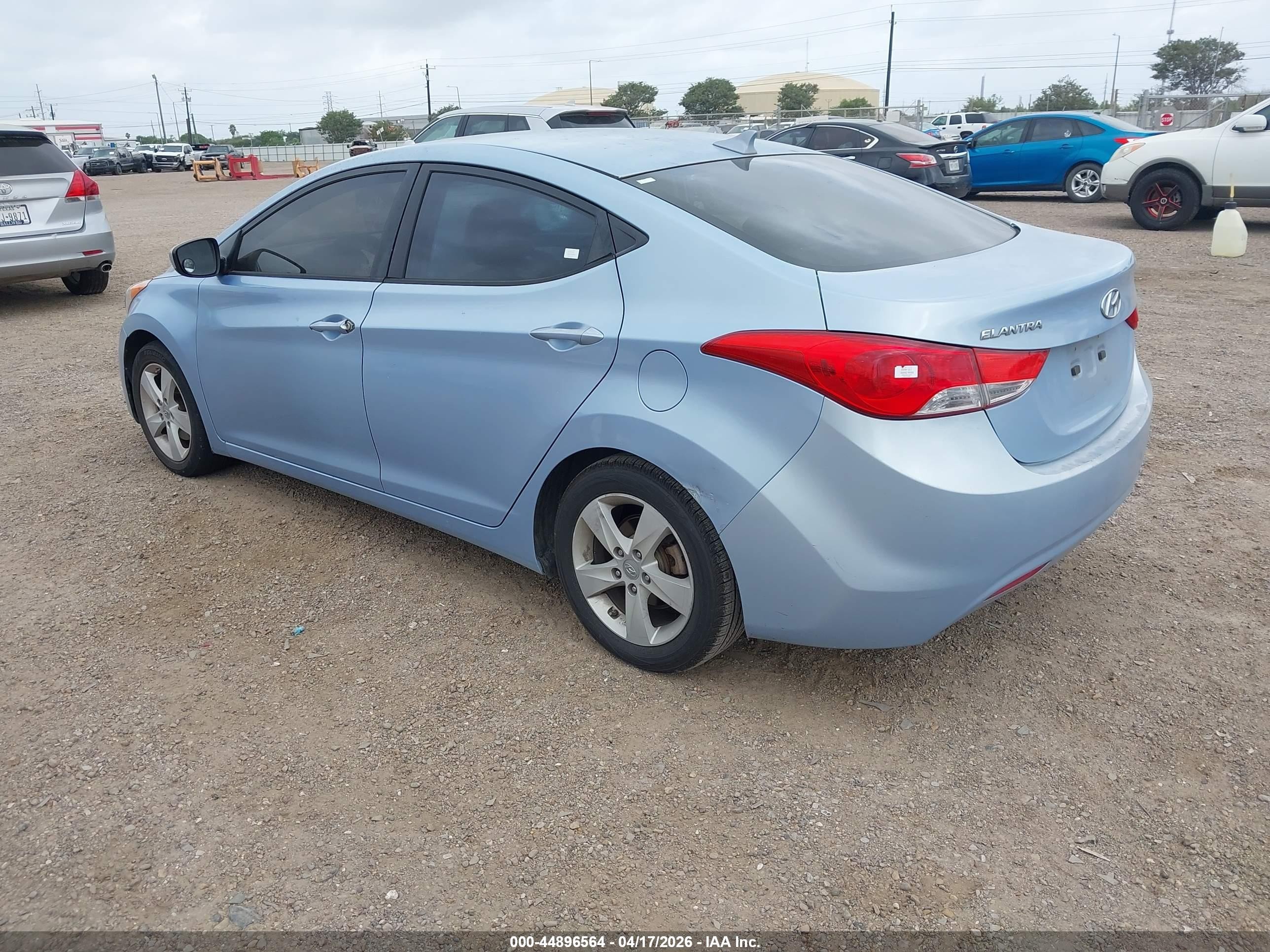 2013 Hyundai Elantra Gls/limited Blue vin: KMHDH4AE5DU491557