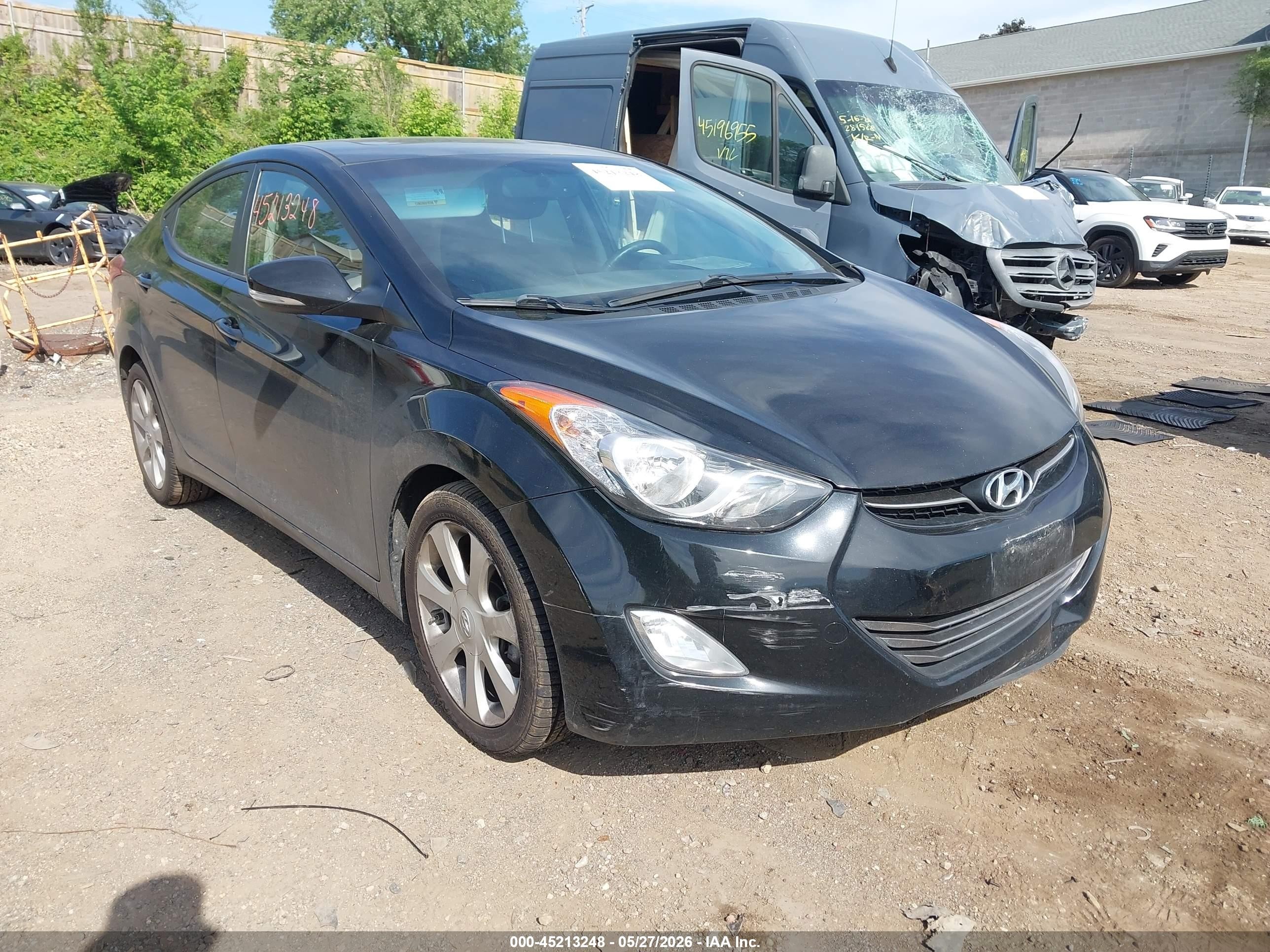 2013 Hyundai Elantra Limited Черный vin: KMHDH4AE5DU503402
