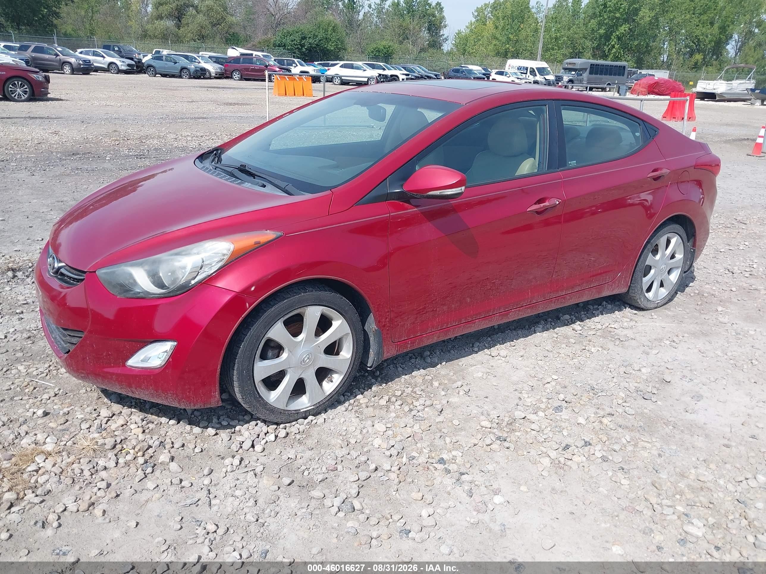 2013 Hyundai Elantra Limited Red vin: KMHDH4AE5DU511256