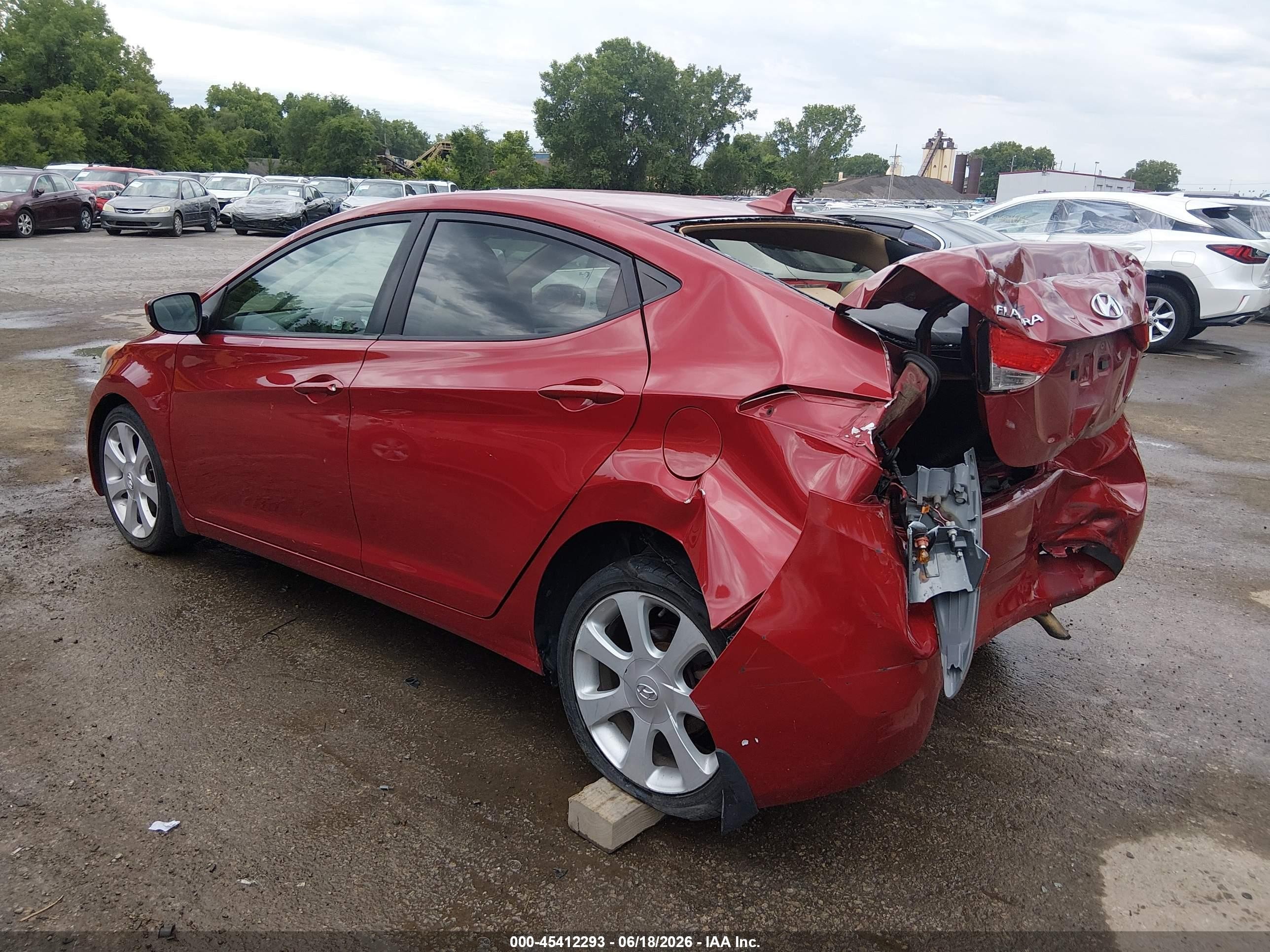 2013 Hyundai Elantra Limited Красный vin: KMHDH4AE5DU515257