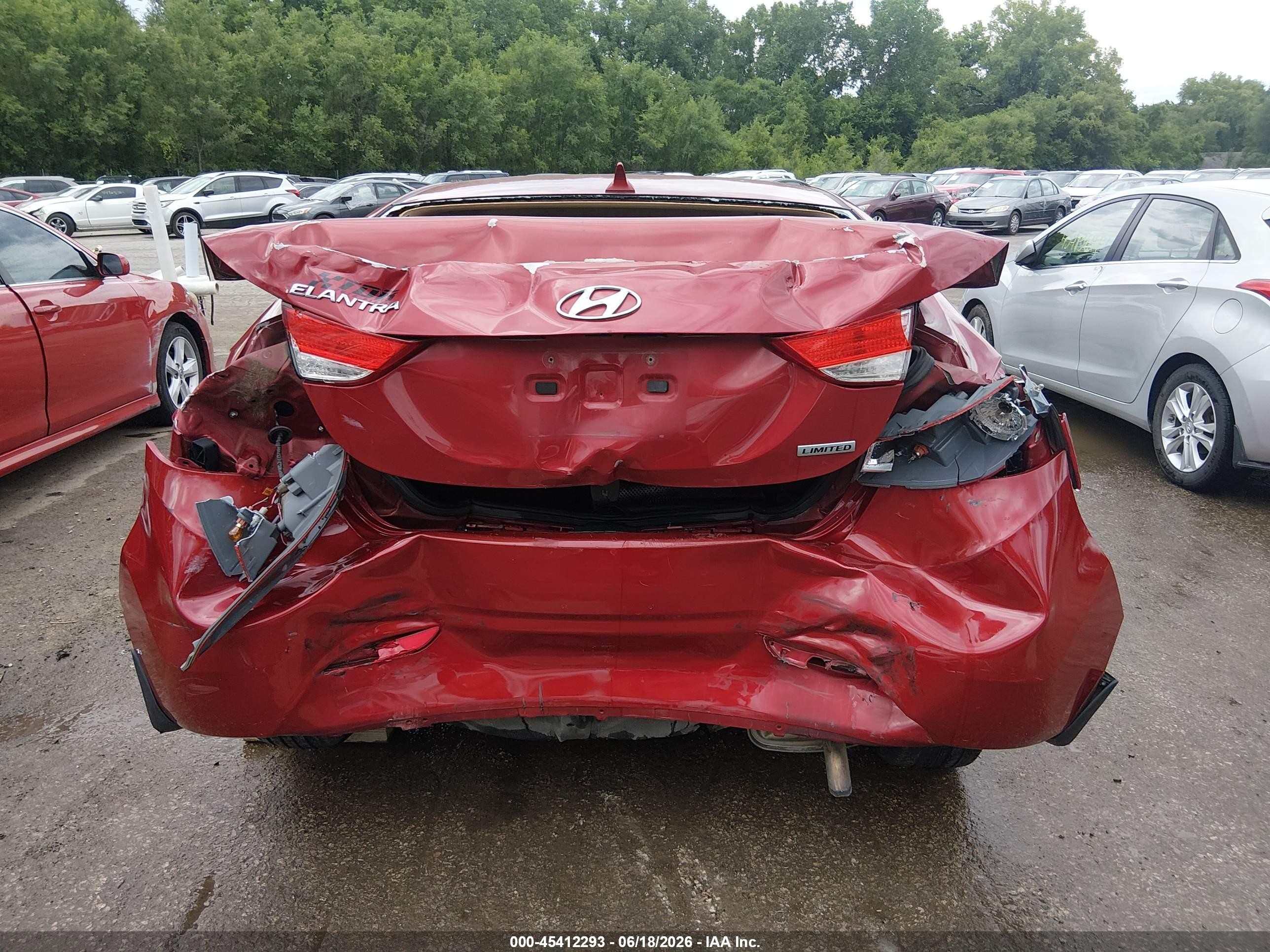 2013 Hyundai Elantra Limited Красный vin: KMHDH4AE5DU515257