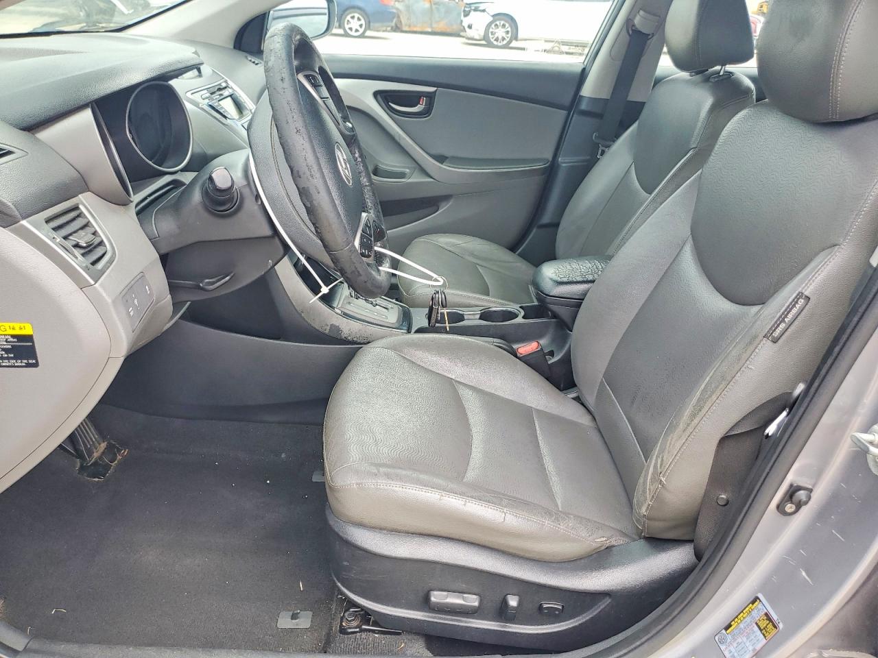 2013 Hyundai Elantra Limited Серебряный vin: KMHDH4AE5DU518899