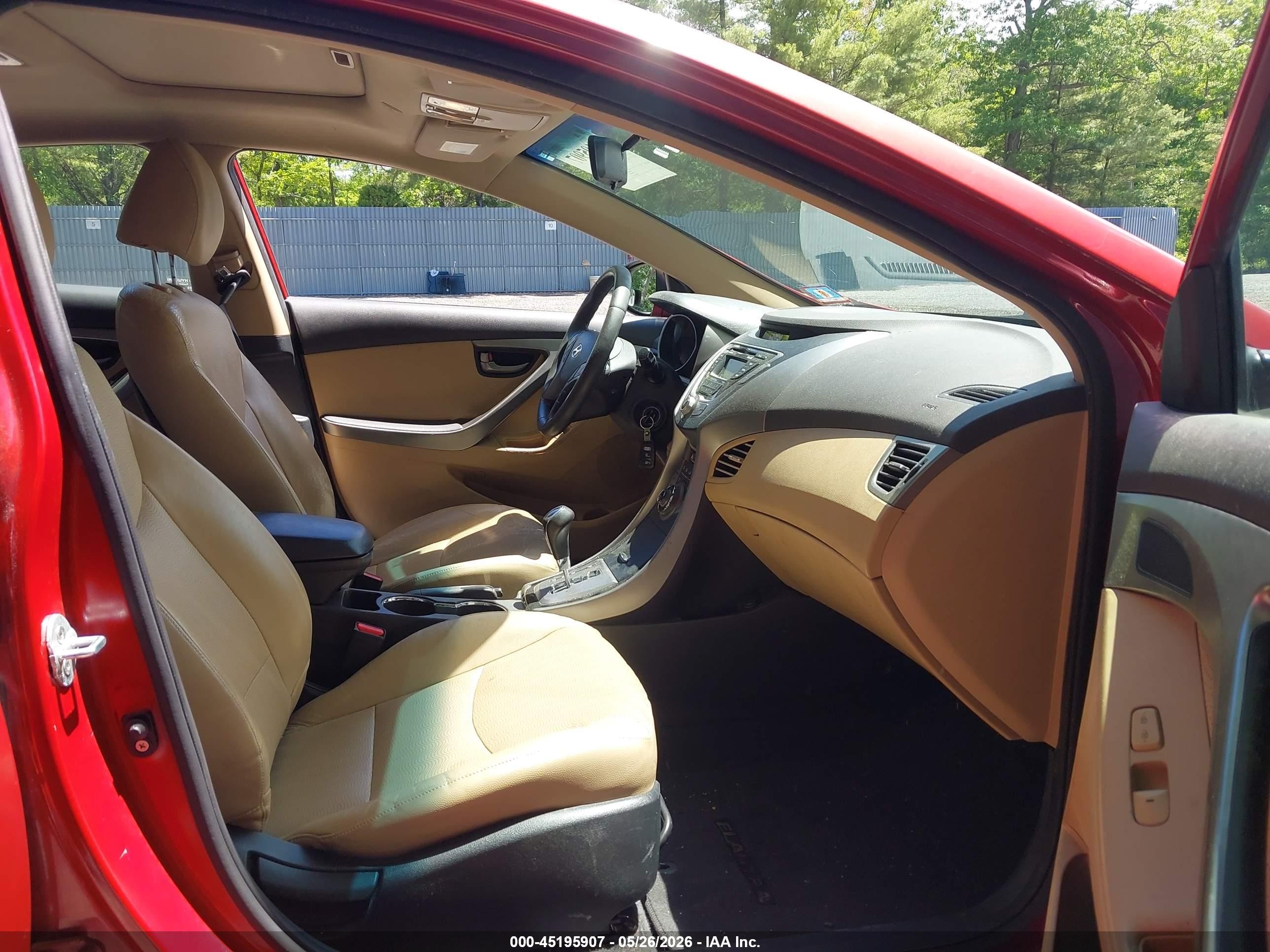 2013 Hyundai Elantra Limited Красный vin: KMHDH4AE5DU532737
