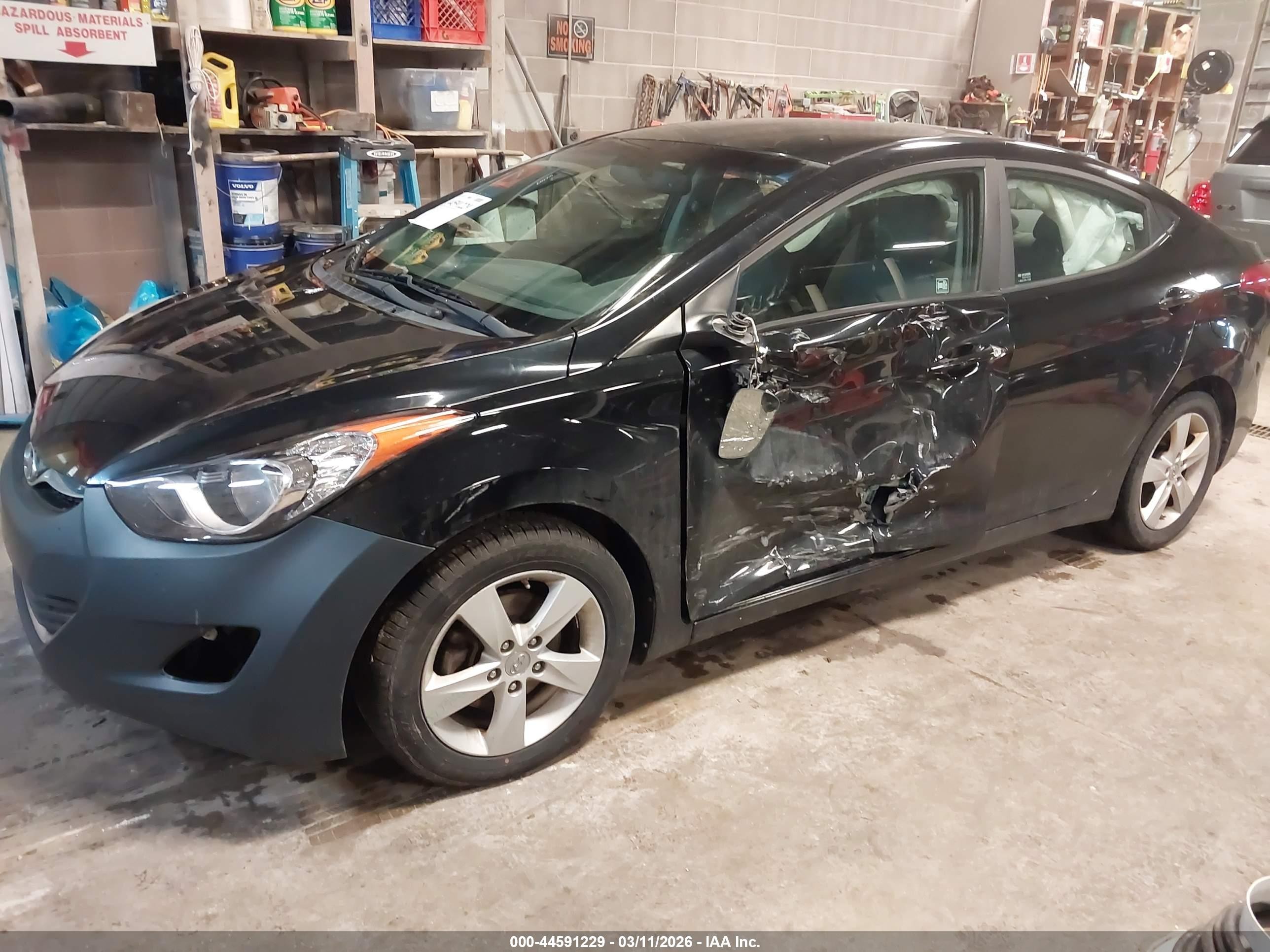 2013 Hyundai Elantra Gls/limited Black vin: KMHDH4AE5DU534956