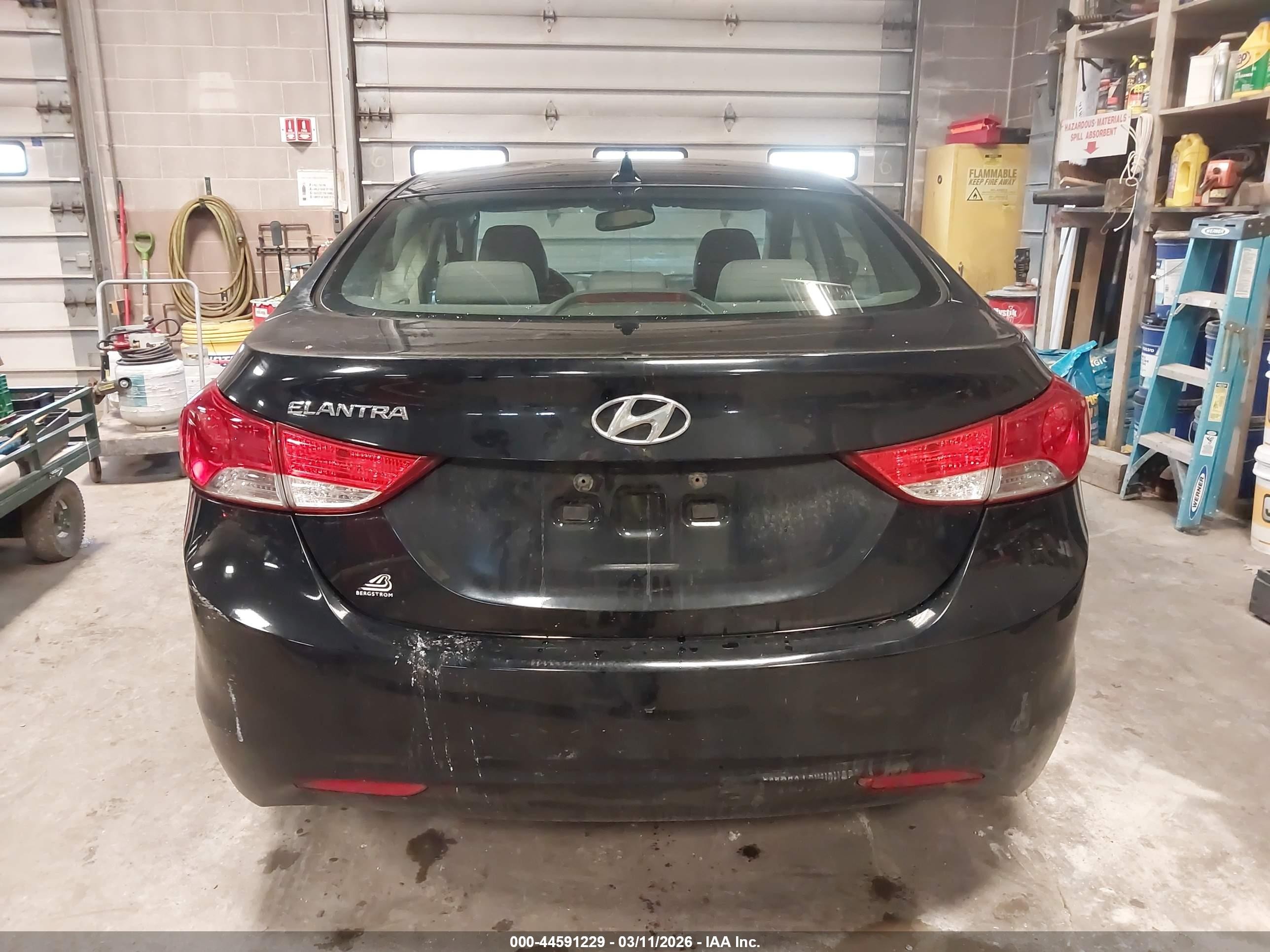 2013 Hyundai Elantra Gls/limited Black vin: KMHDH4AE5DU534956