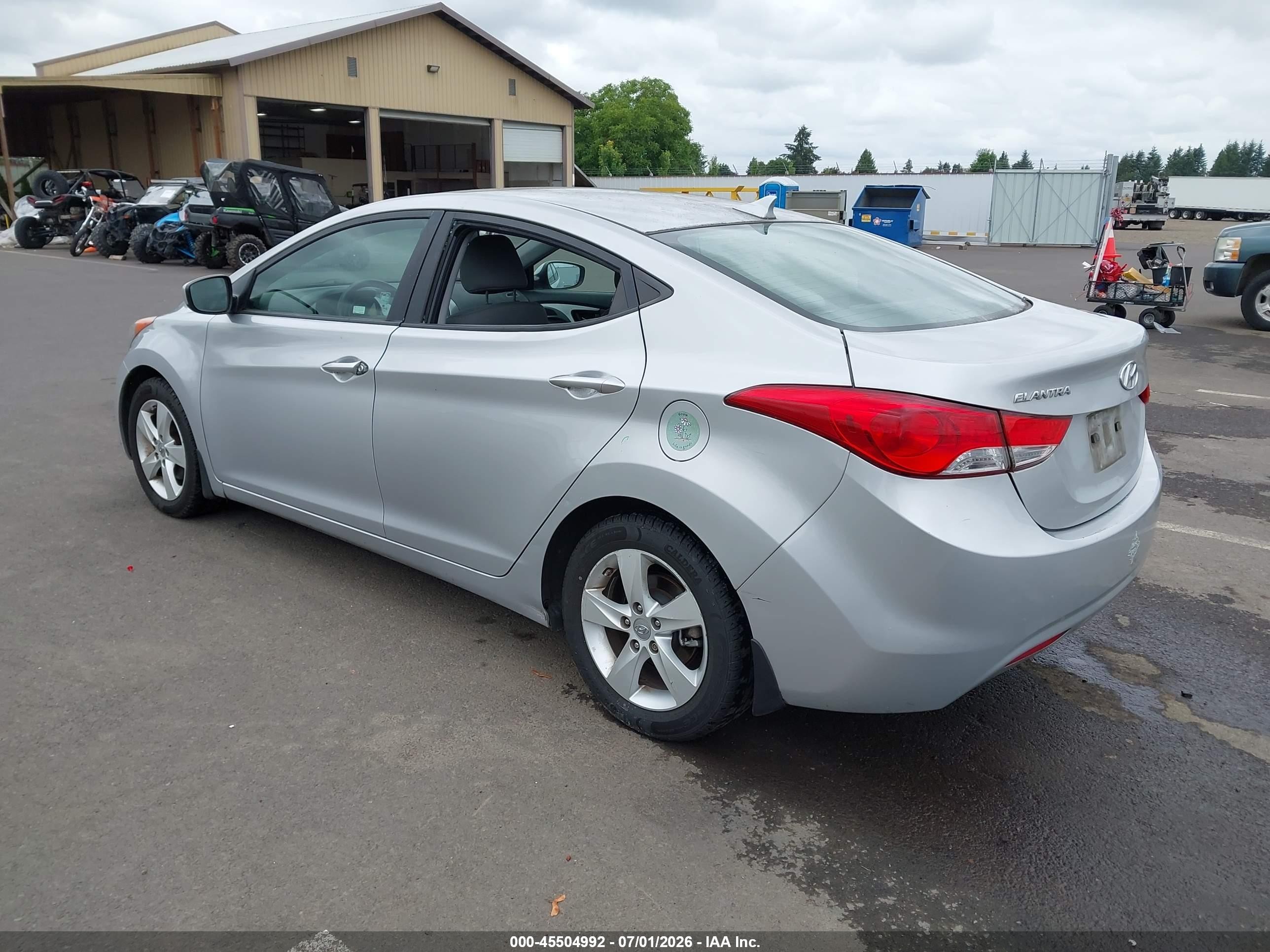 2013 Hyundai Elantra Gls Silver vin: KMHDH4AE5DU609204