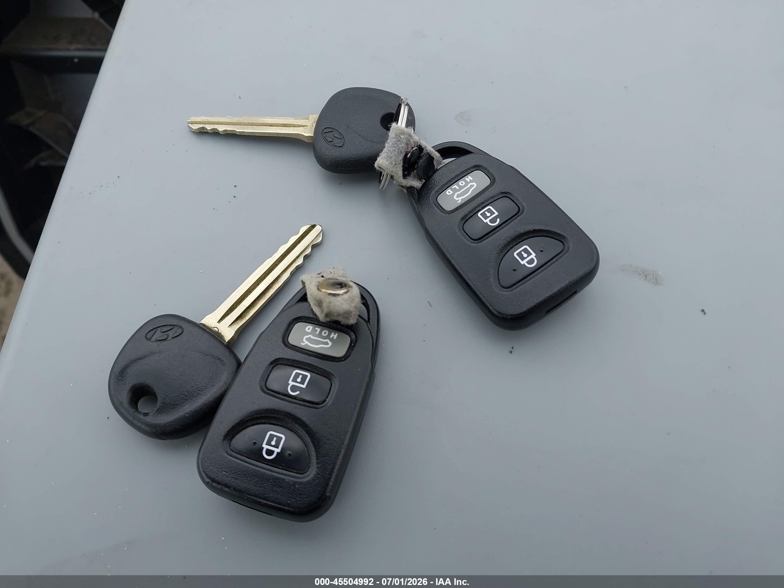 2013 Hyundai Elantra Gls Silver vin: KMHDH4AE5DU609204
