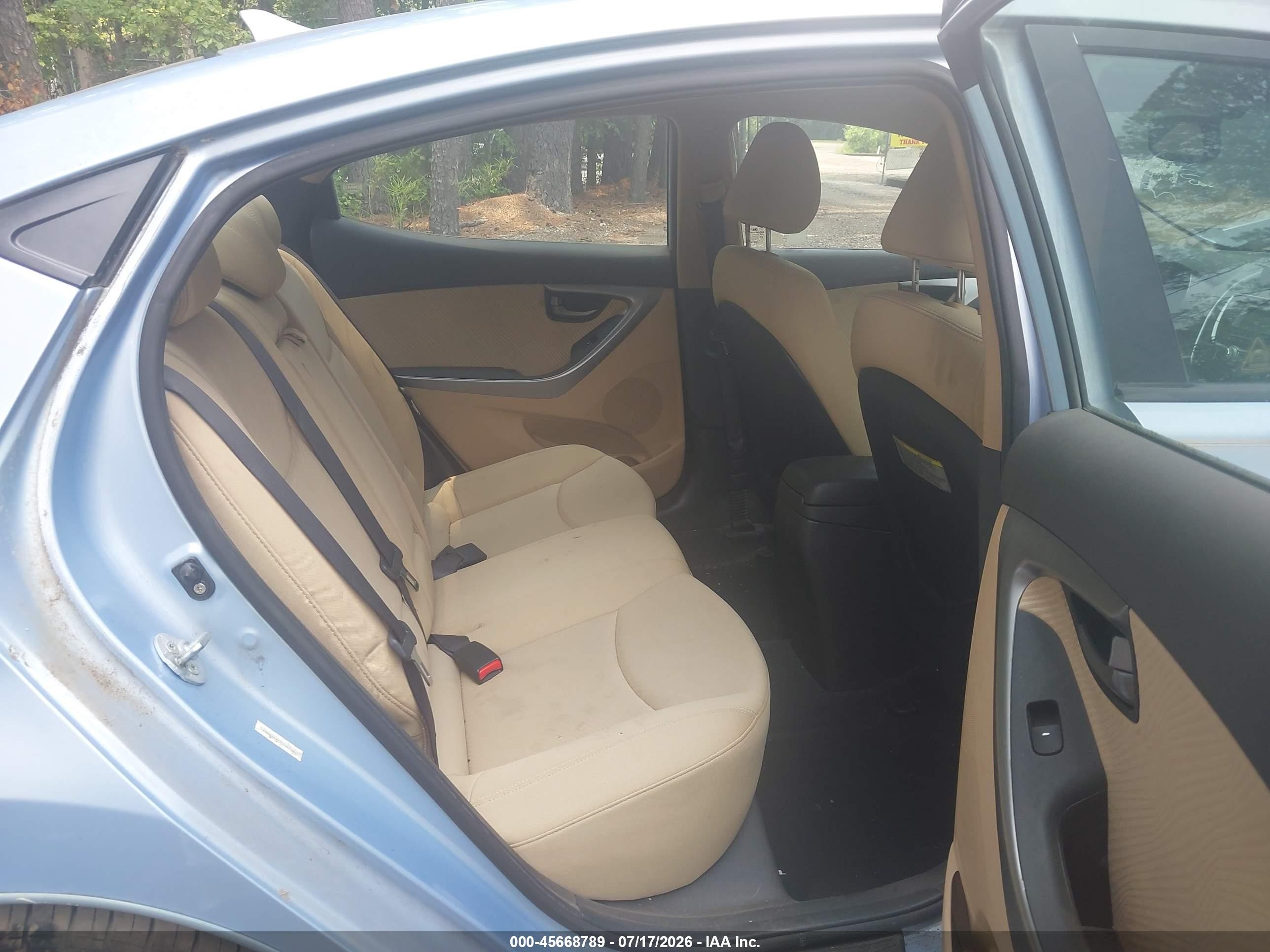 2013 Hyundai Elantra Gls Light Blue vin: KMHDH4AE5DU625421